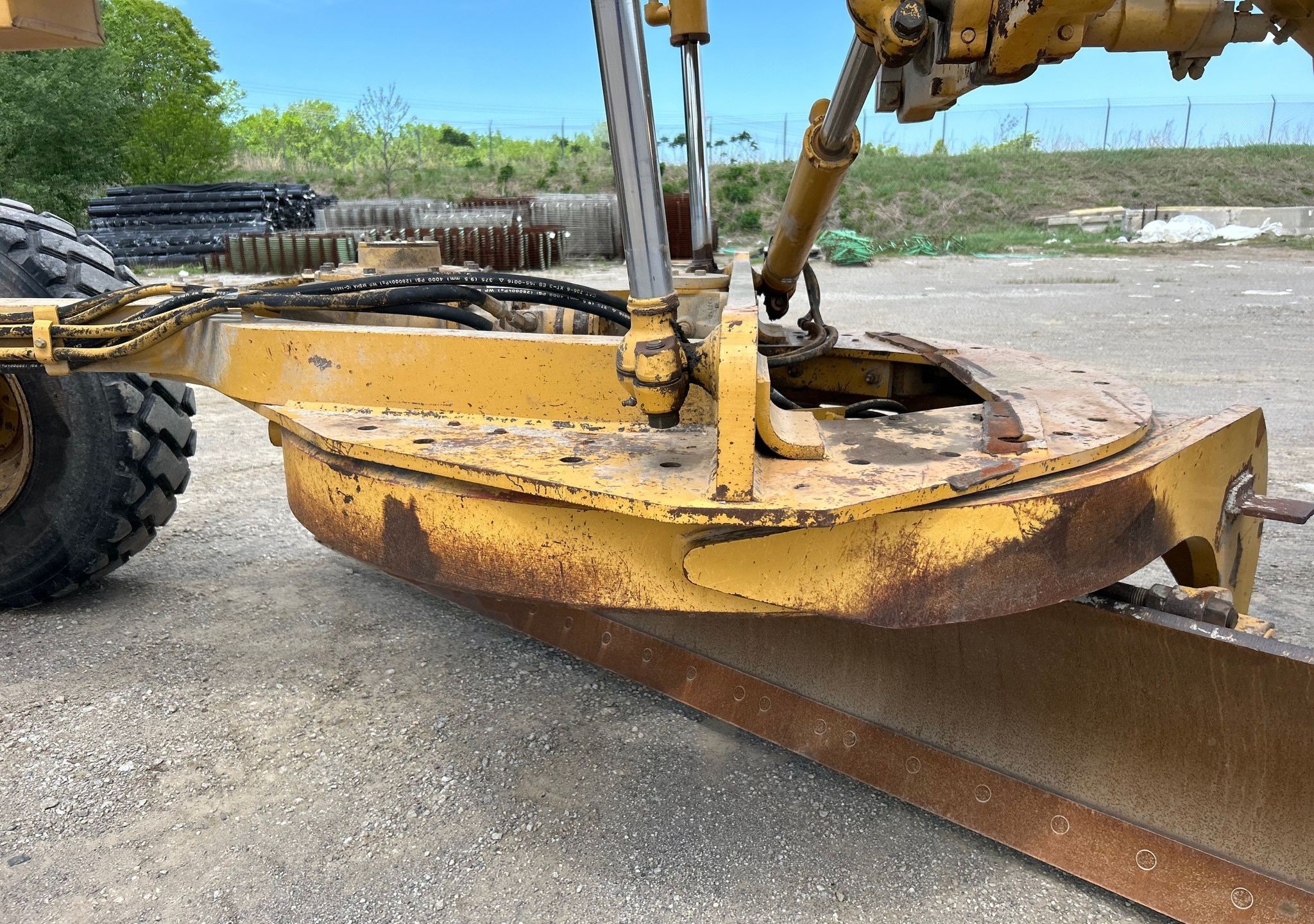 gallery 2006 Caterpillar 160H VHP Plus motor grader