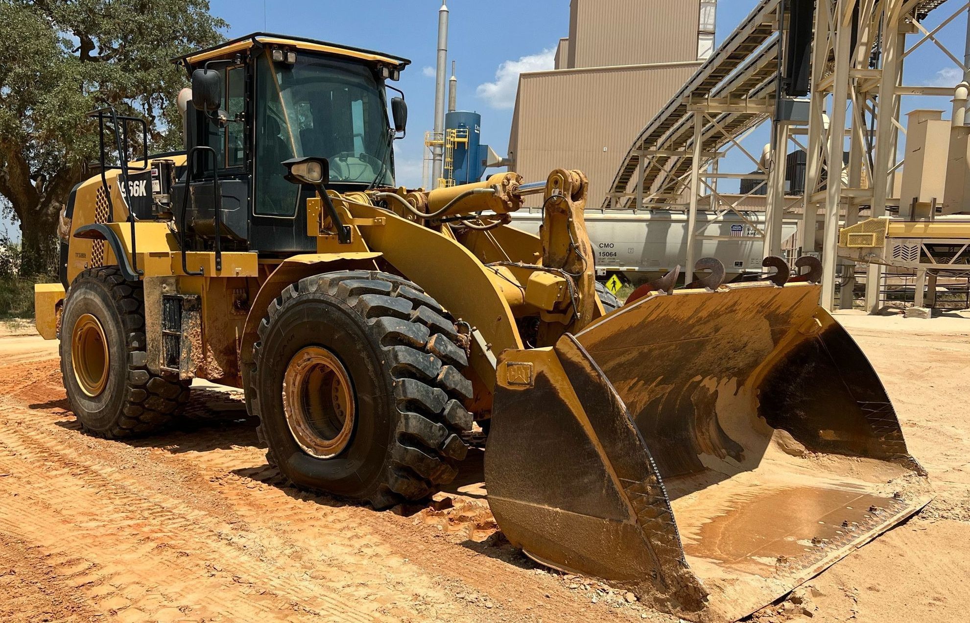 gallery 2013 Caterpillar 966K wheel loader