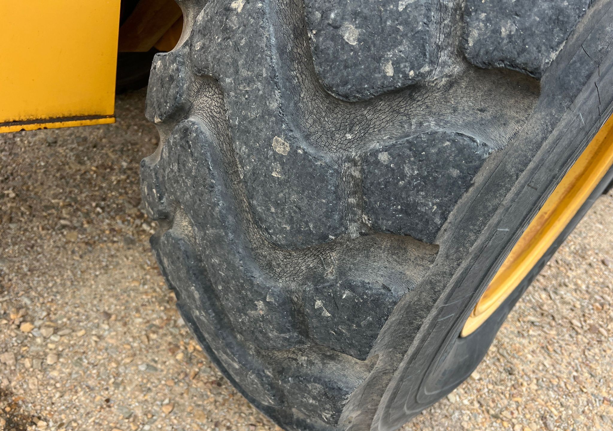 gallery 2012 John Deere 524K wheel loader