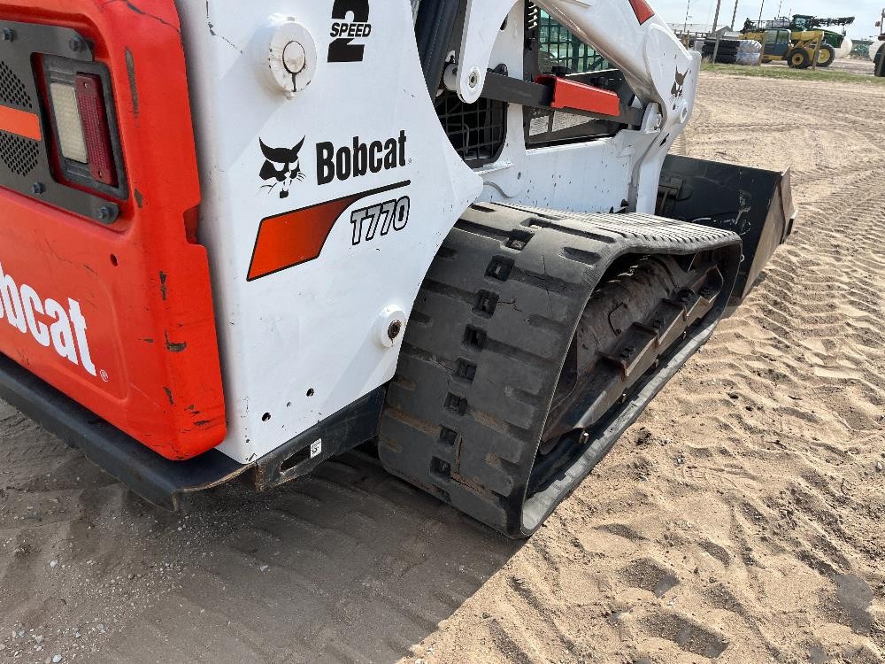 gallery 2019 Bobcat T770 Compact Track Loader