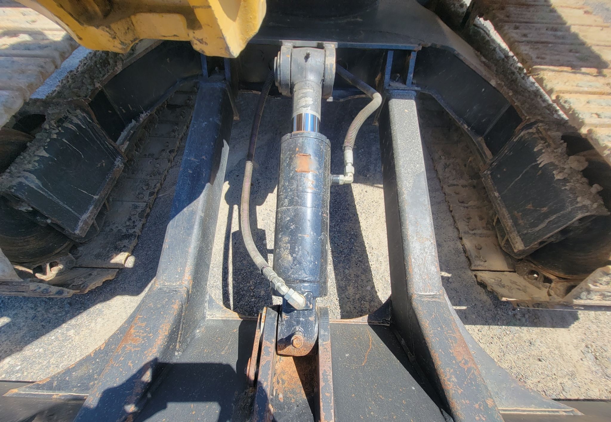 gallery 2016 Caterpillar 308E2 CR mini excavator