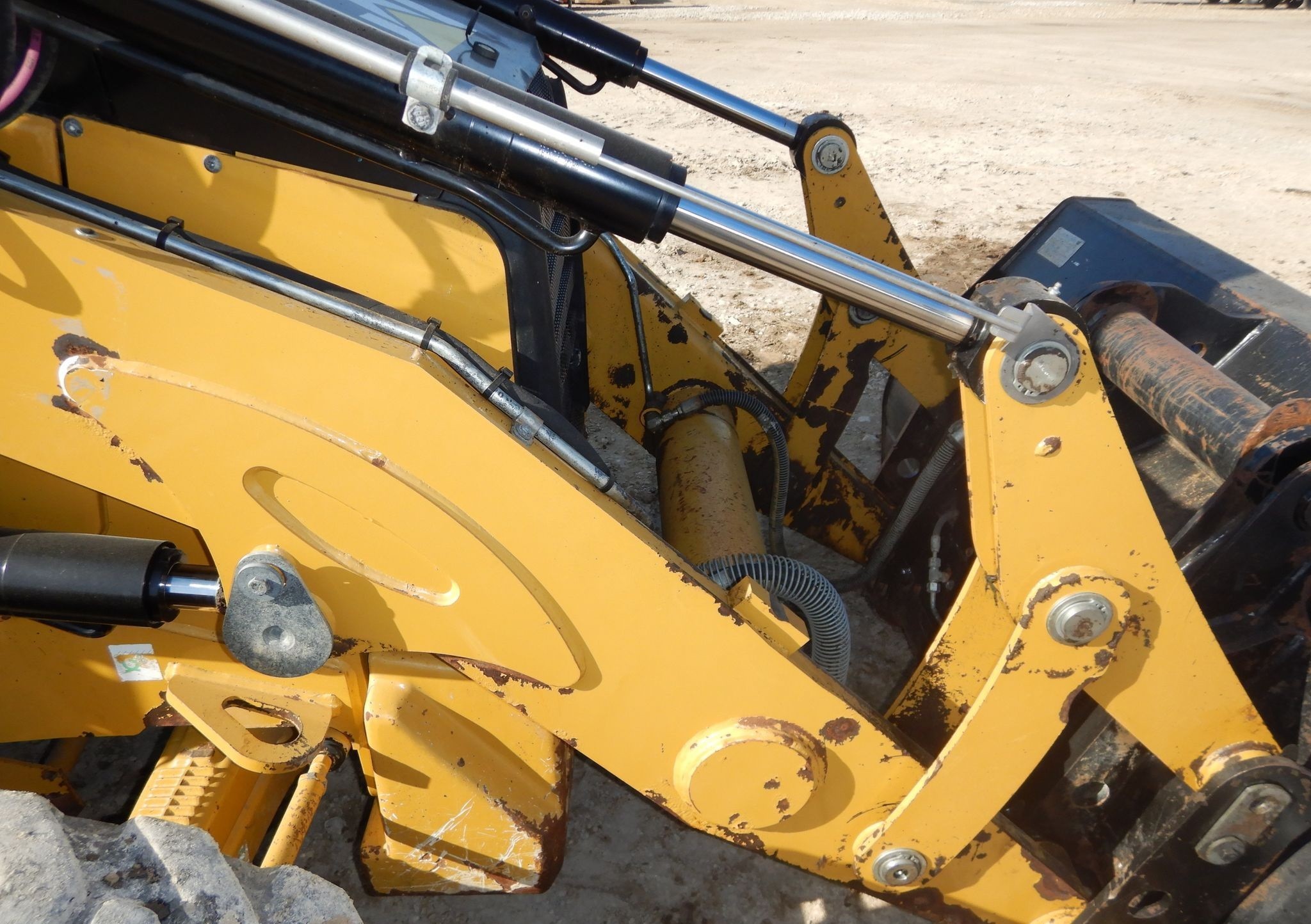 gallery 2014 Caterpillar 420F IT backhoe