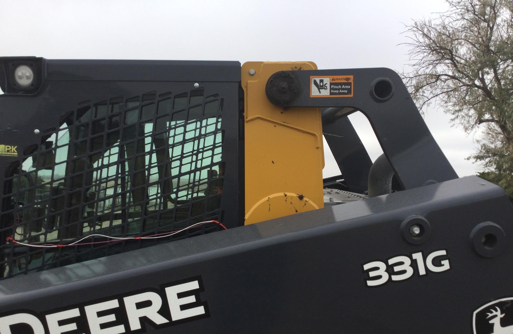 gallery 2018 John Deere 331G Skid Steer