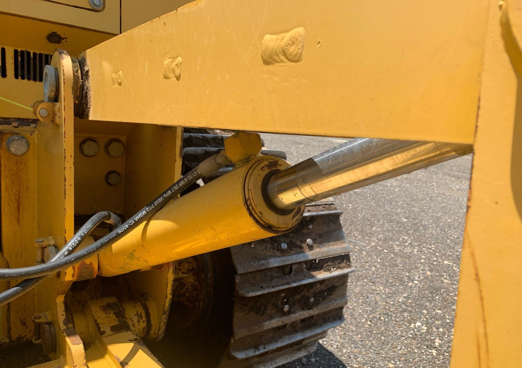 gallery 2014 John Deere 850K WLT dozer