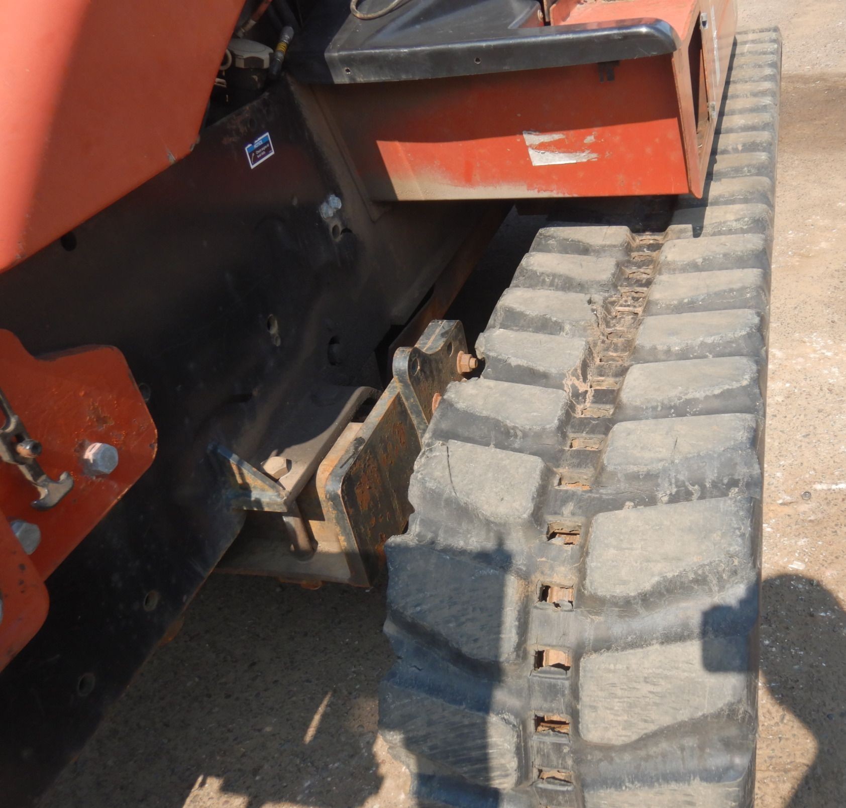 gallery 2004 Ditch Witch HT115 cable plow
