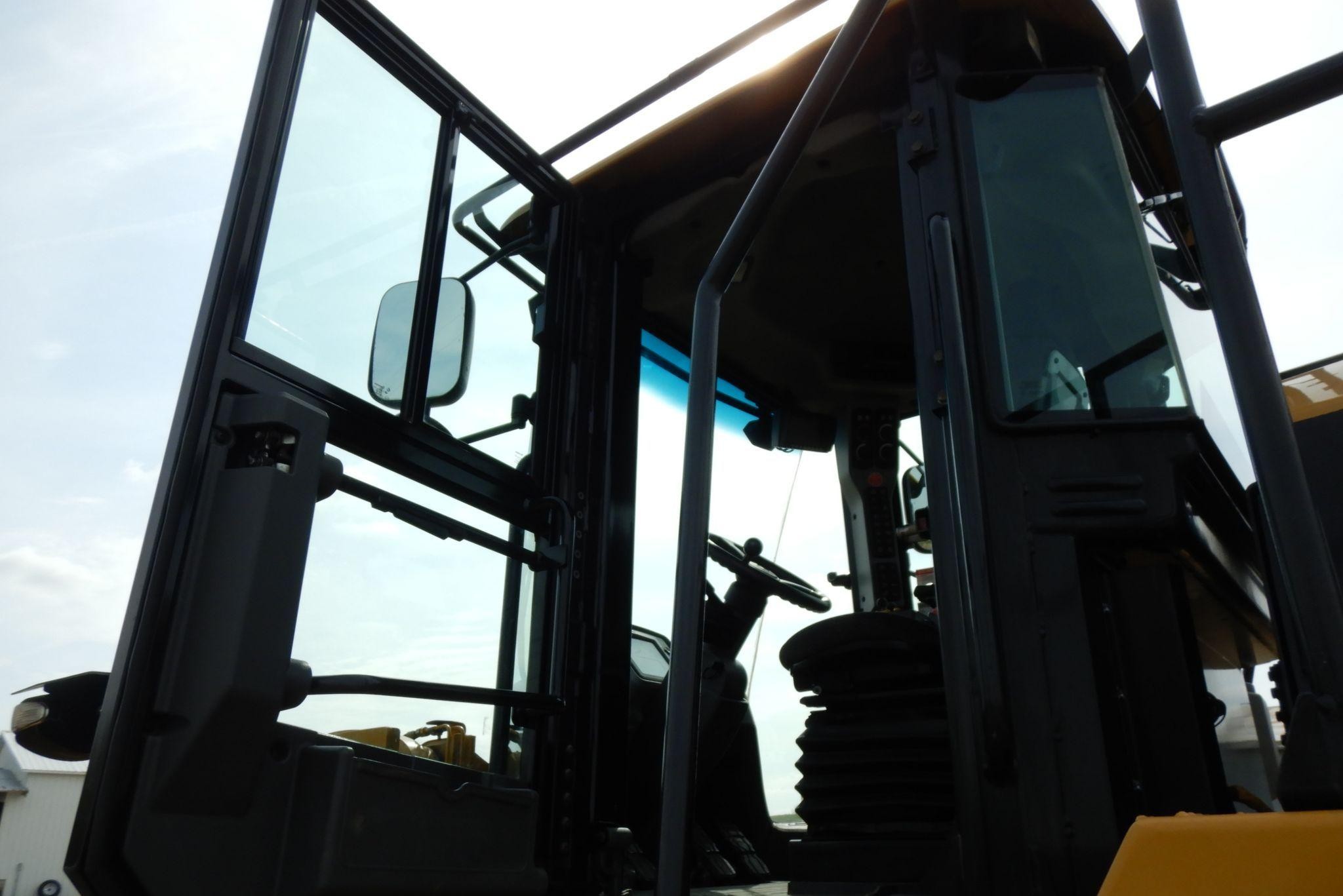 gallery 2014 Caterpillar 950K wheel loader