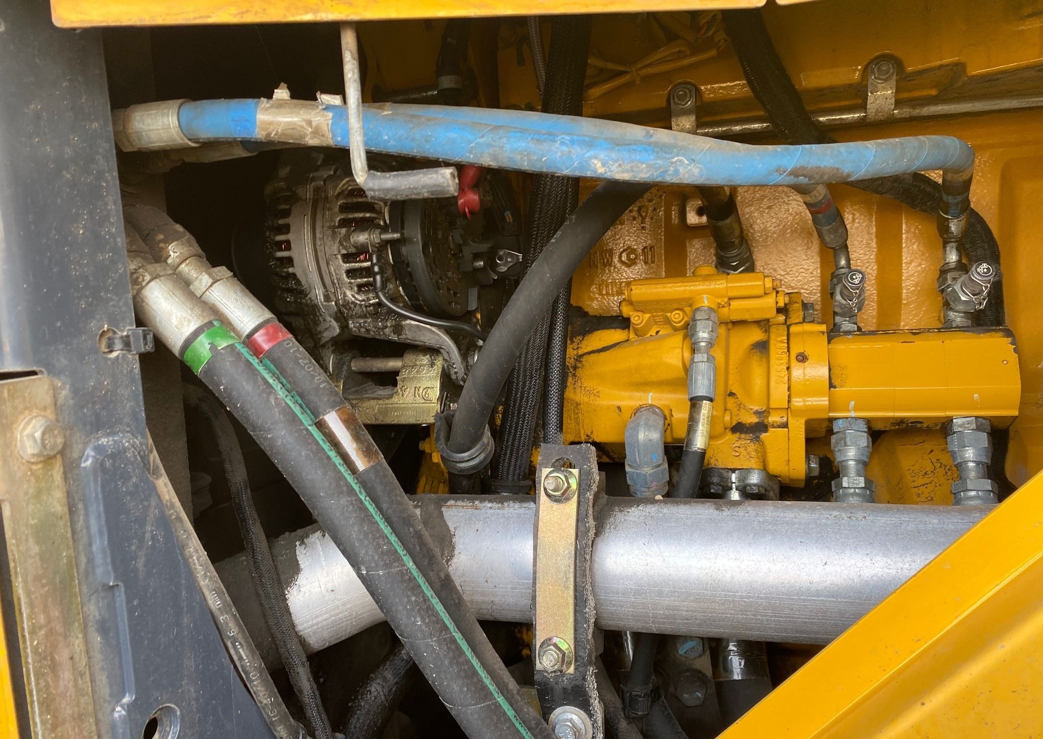 gallery 2011 John Deere 844K wheel loader