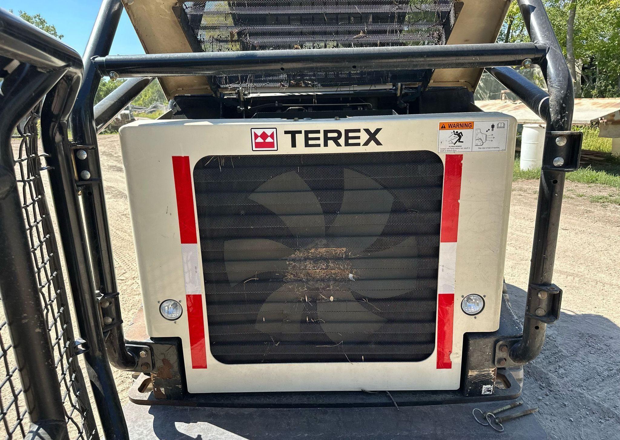 gallery 2015 Terex PT-110 tracked skid steer loader