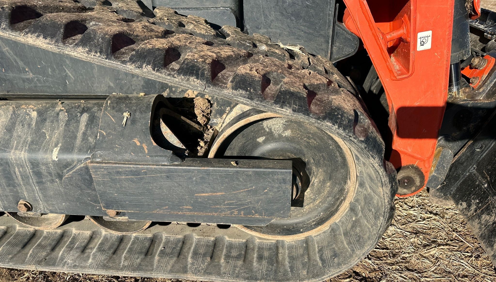 gallery 2019 Kubota SVL95-2S tracked skid steer loader