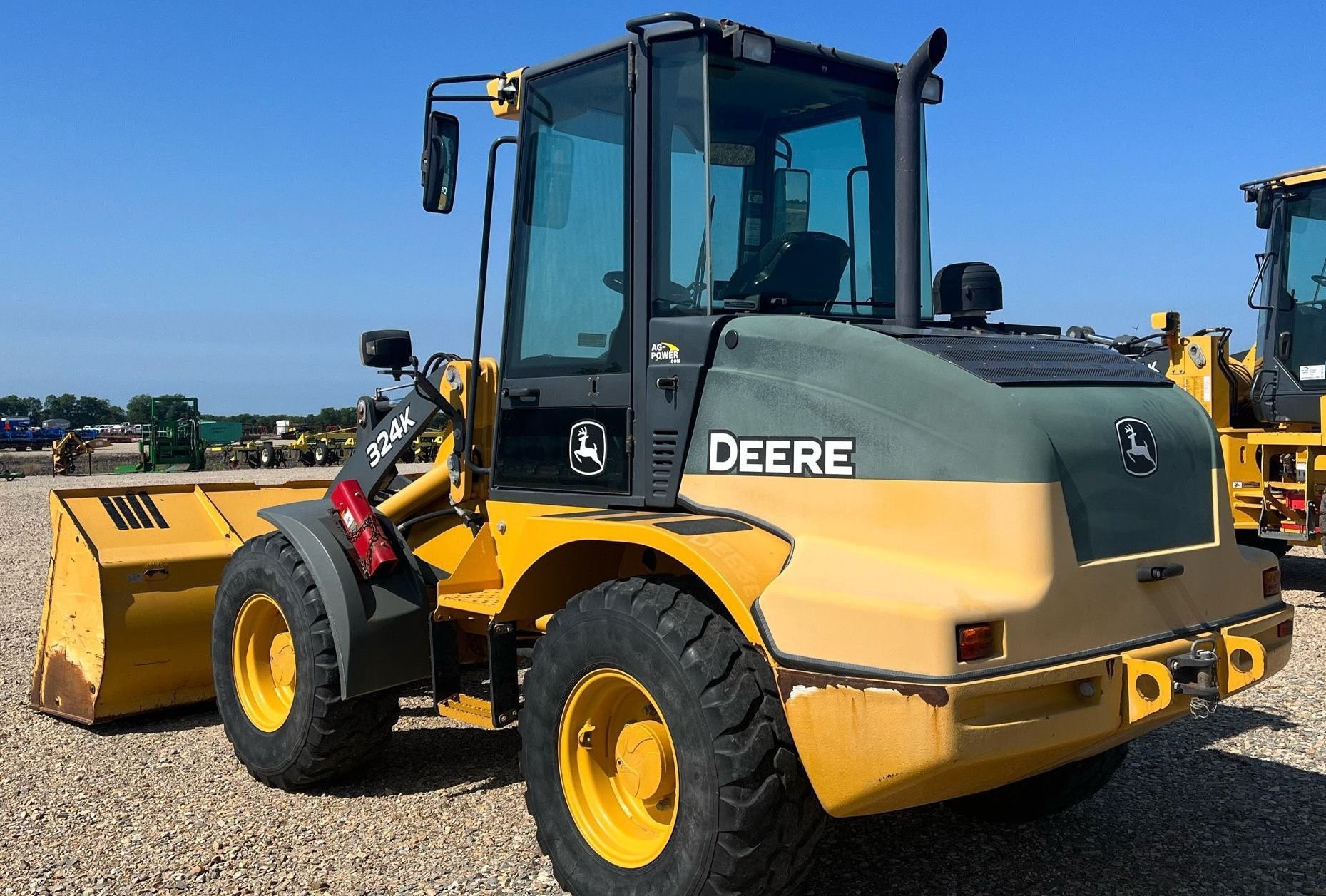 gallery 2016 John Deere 324K wheel loader