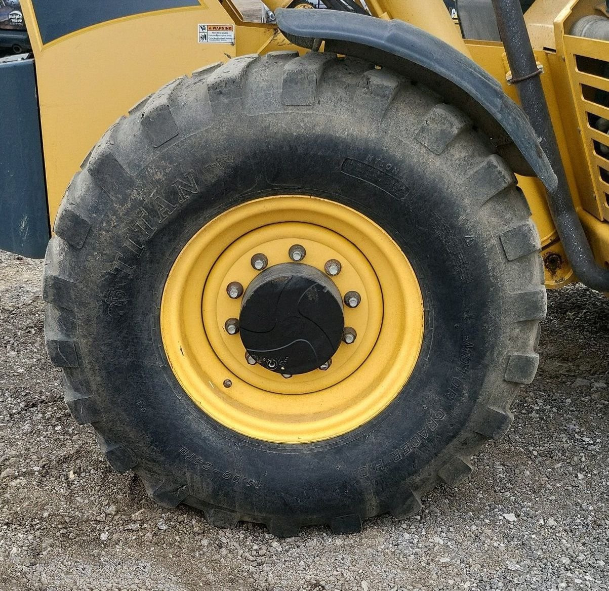 gallery 2017 Gehl DL1240 telehandler