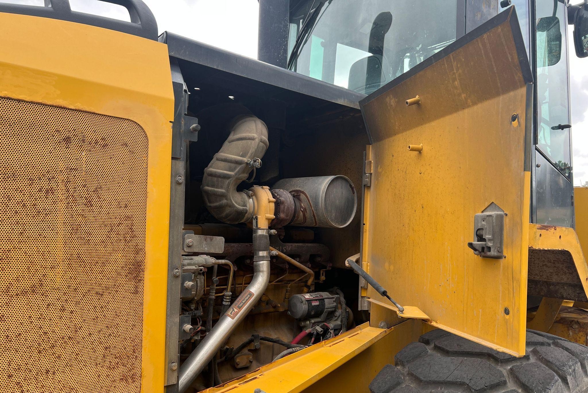 gallery 2008 John Deere 544J wheel loader