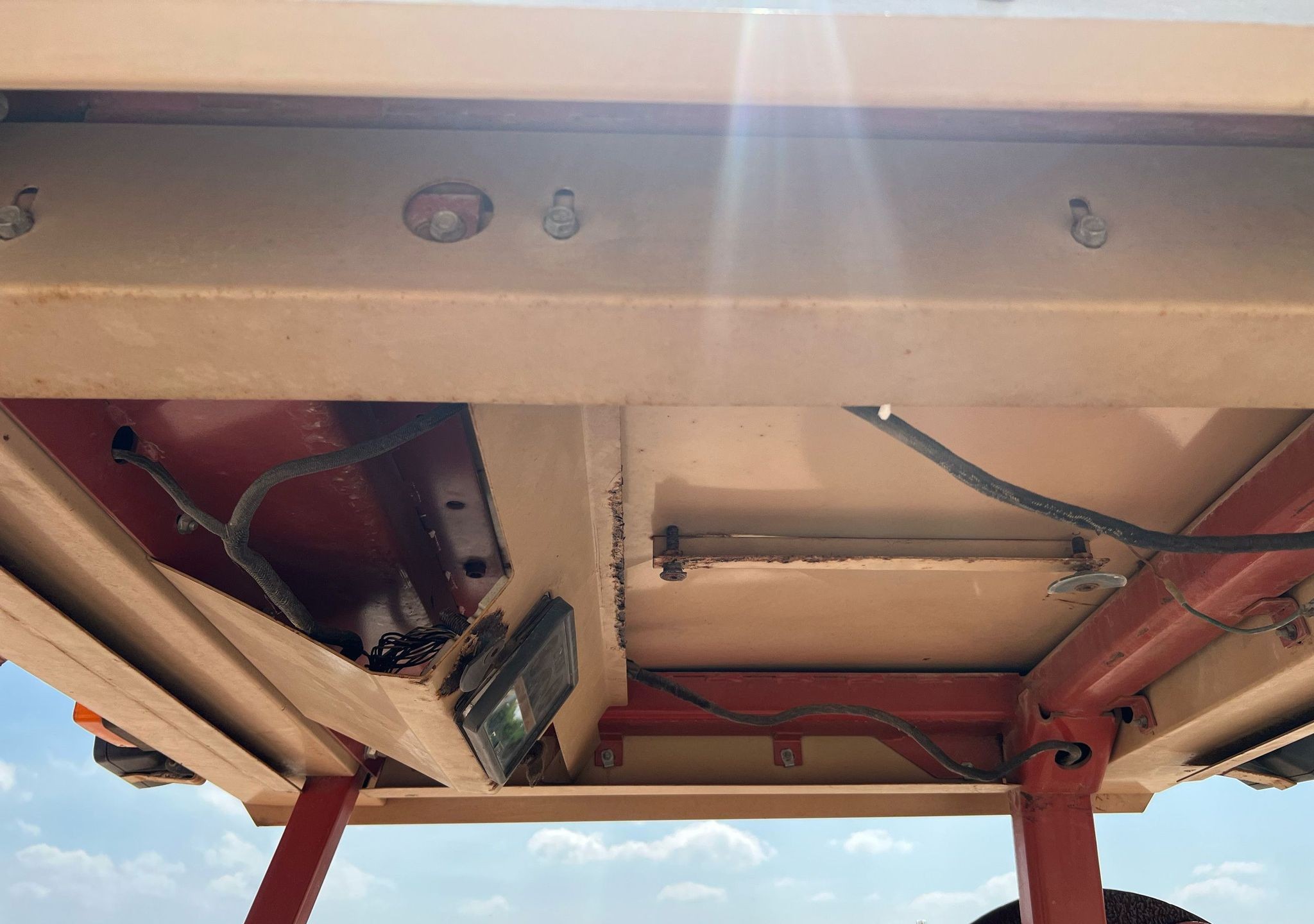 gallery 2006 Ditch Witch HT185 cable plow