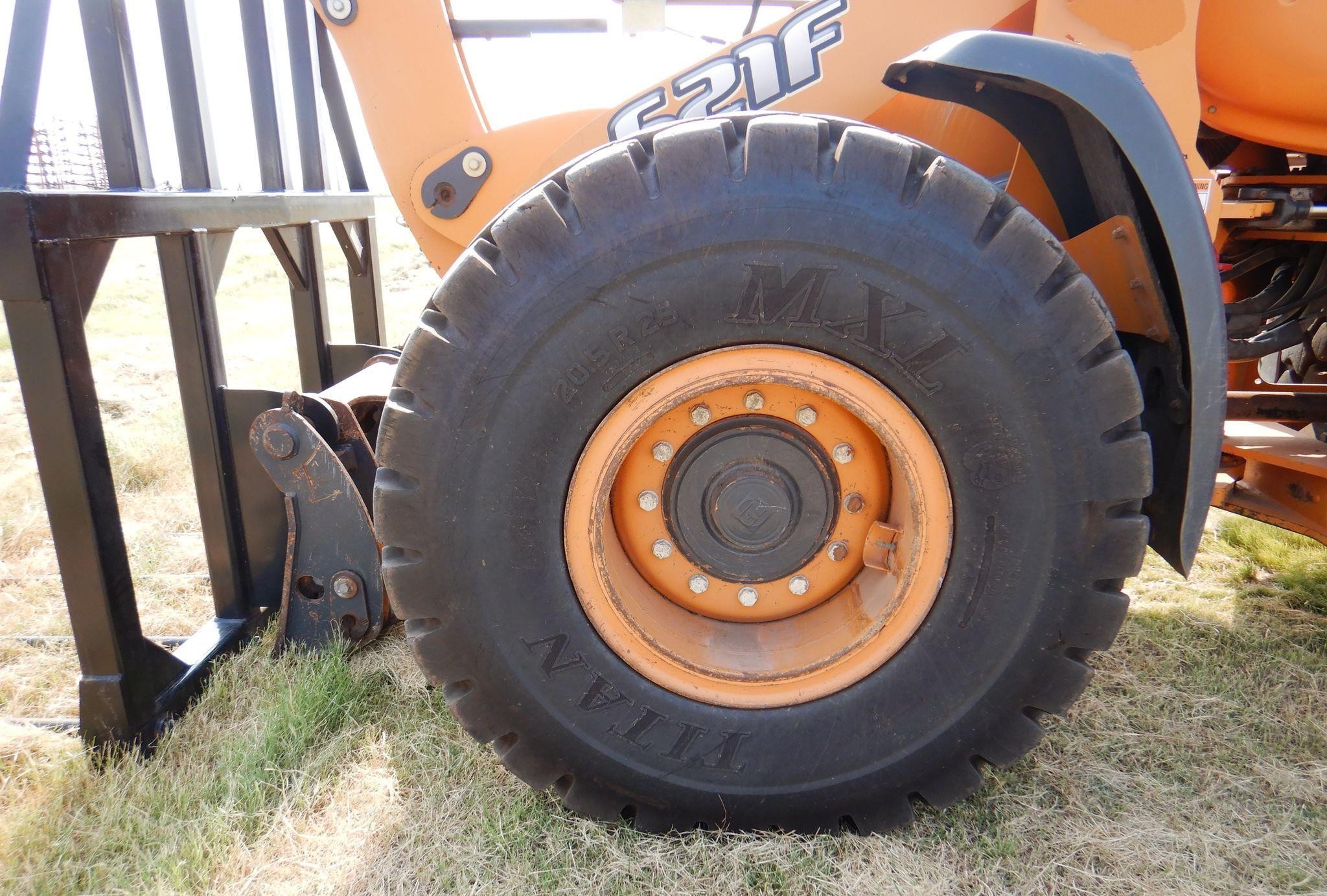 gallery 2014 Case 621F  wheel loader