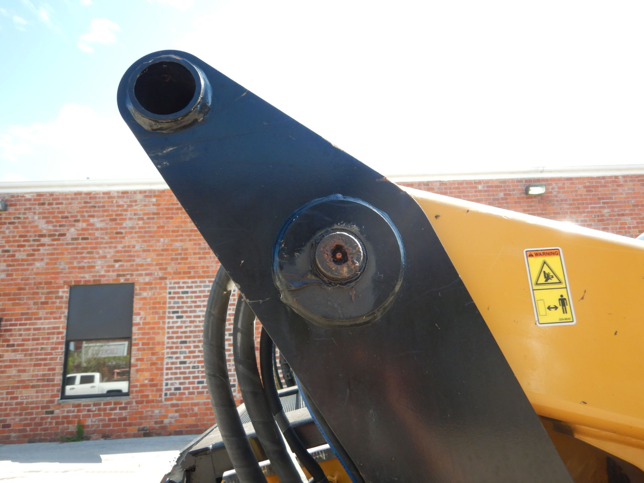 gallery 2018 Caterpillar 299D2 skid steer