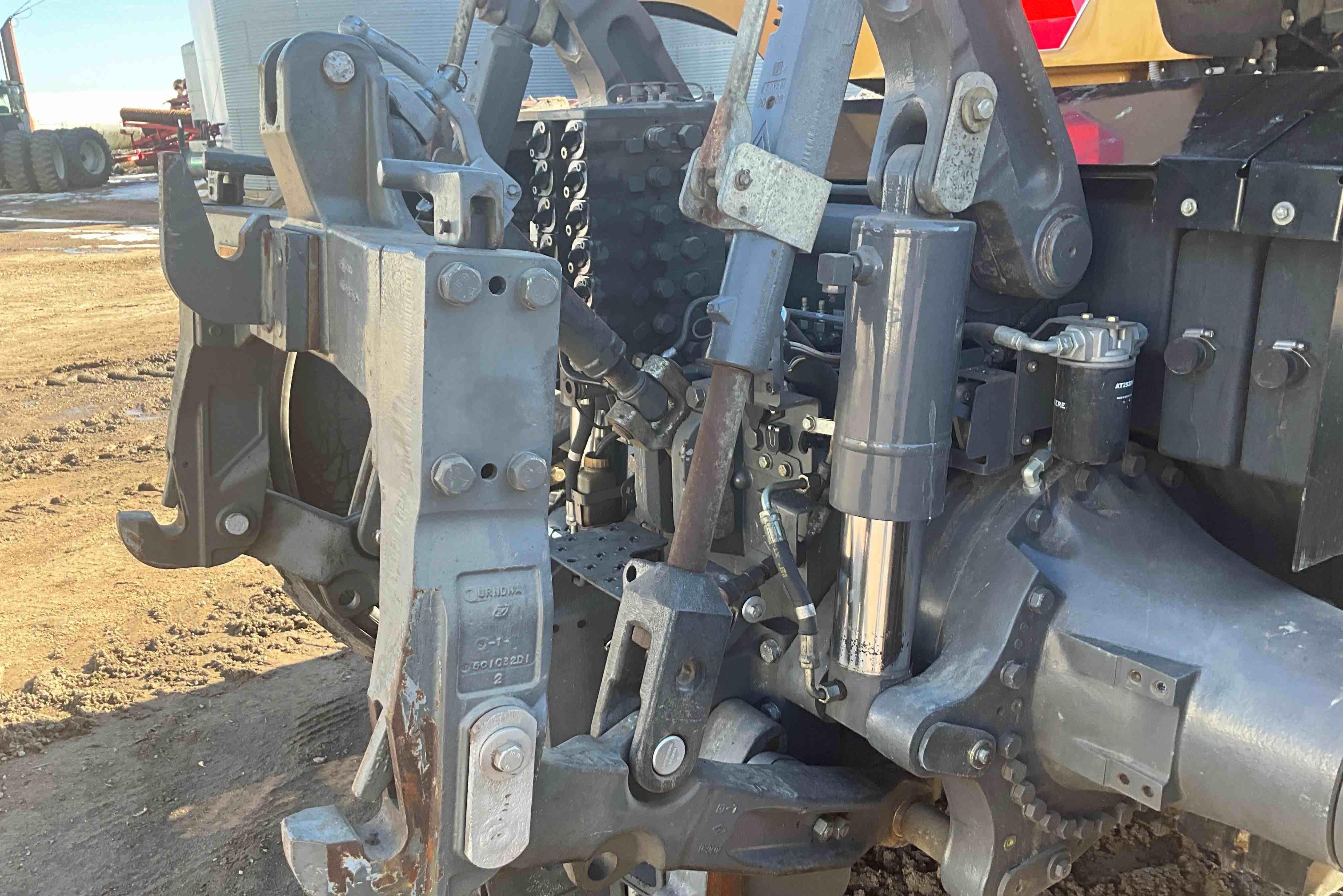 gallery 2007 Challenger MT755B Track Tractor