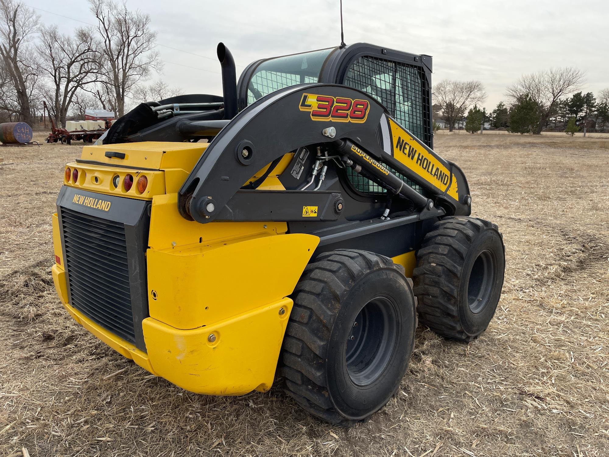gallery 2020 New Holland L328 Skid Steer