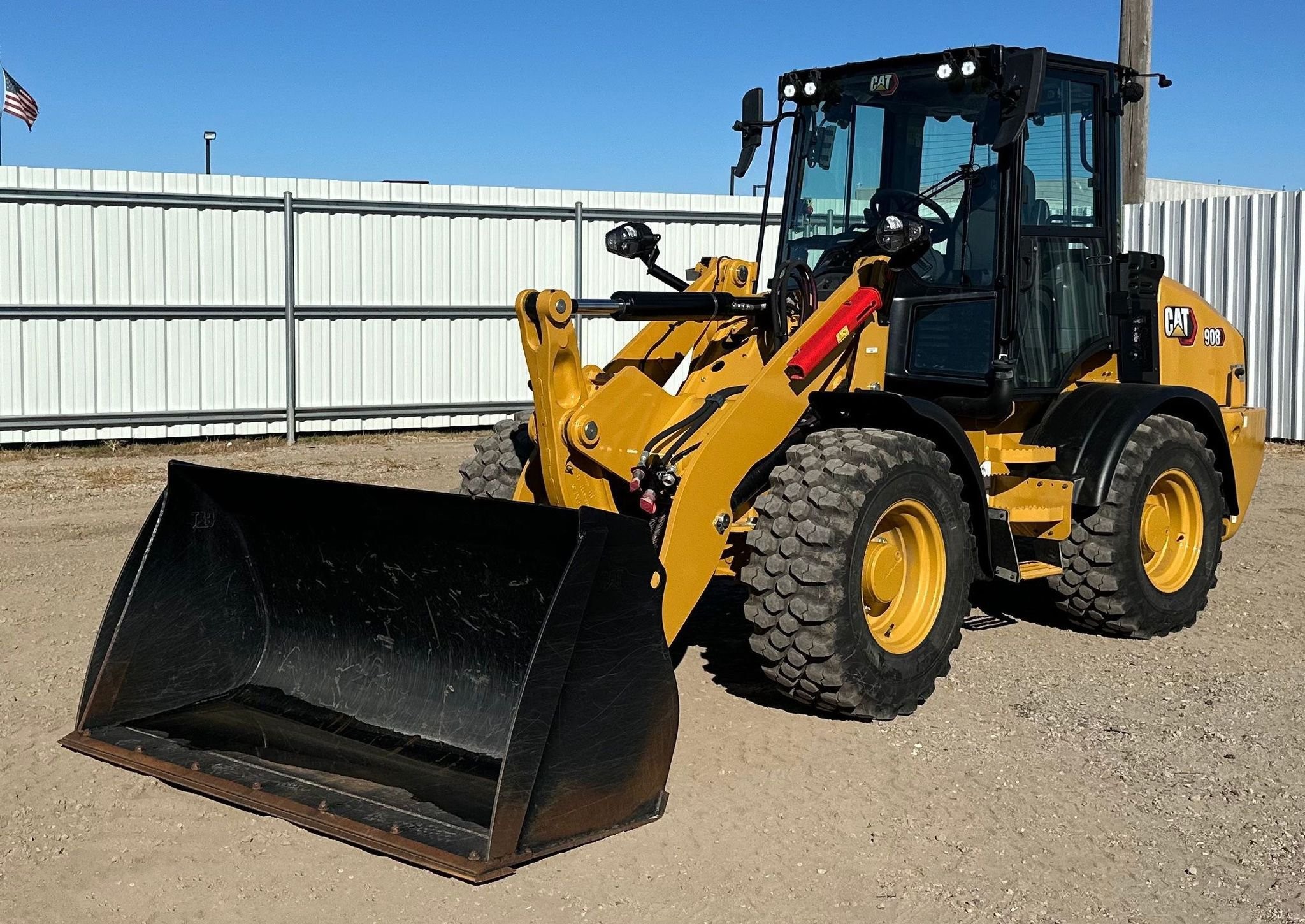 gallery 2023 Caterpillar 908 wheel loader
