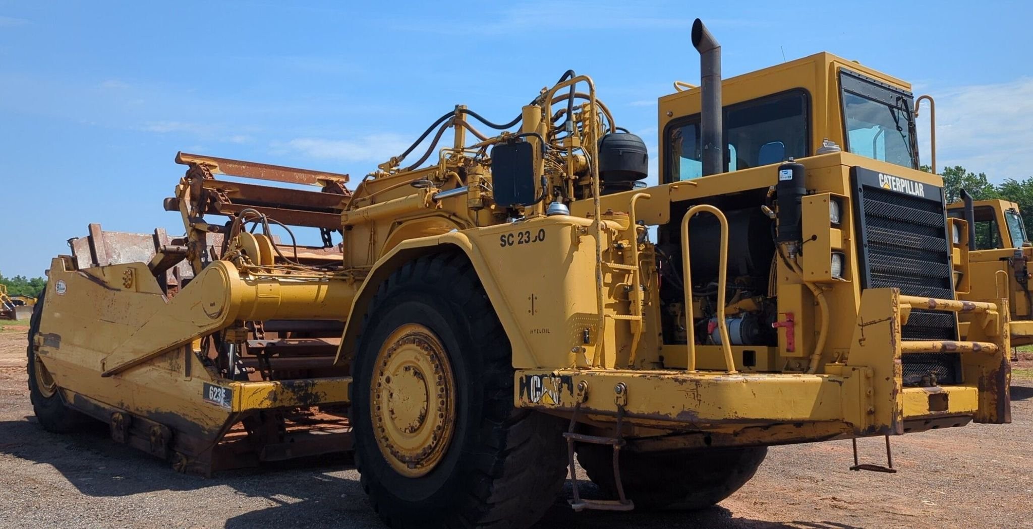gallery 1995 Caterpillar 623F Elevating Scraper