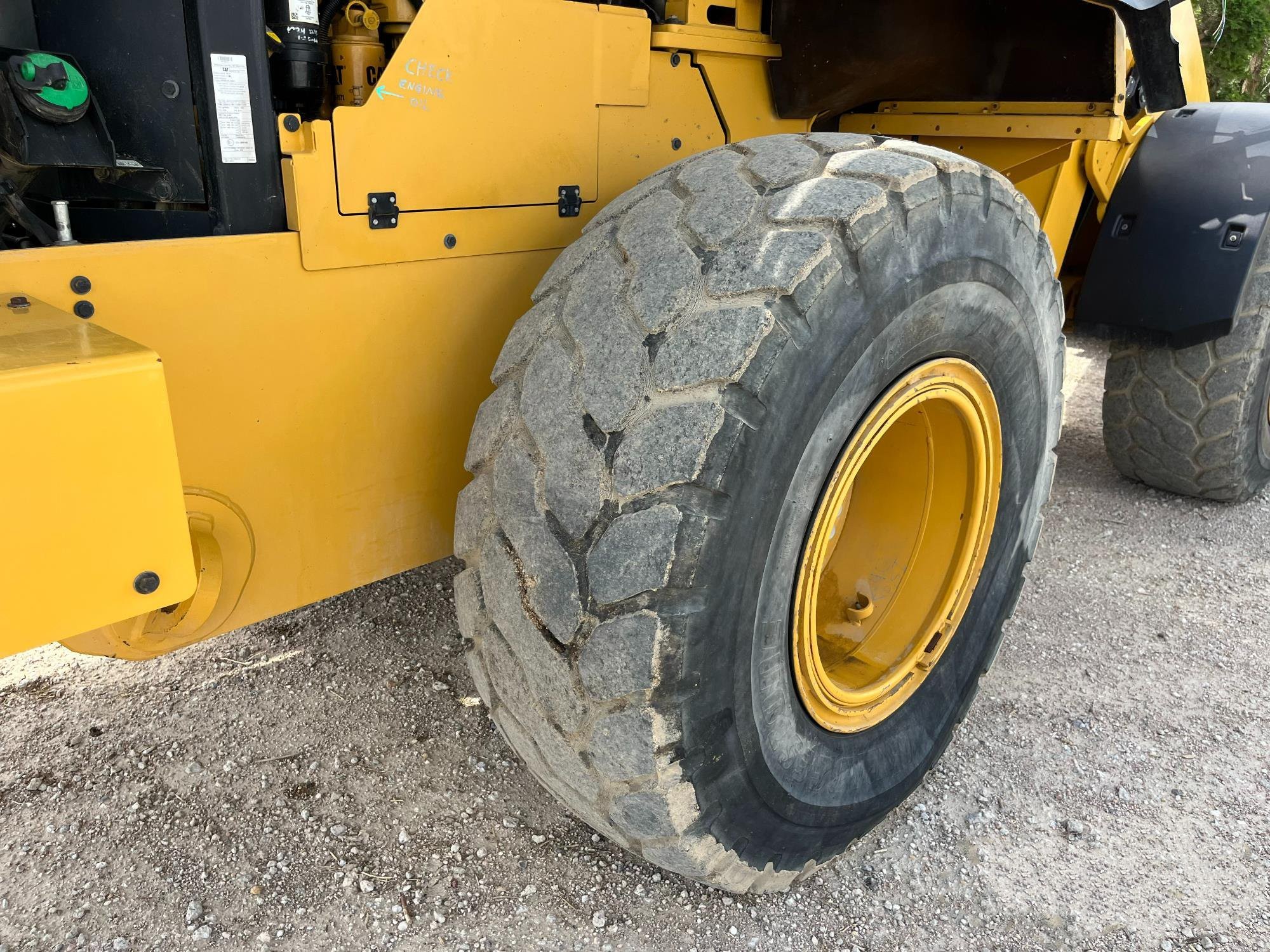 gallery 2015 Caterpillar 924K High Lift Wheel Loader