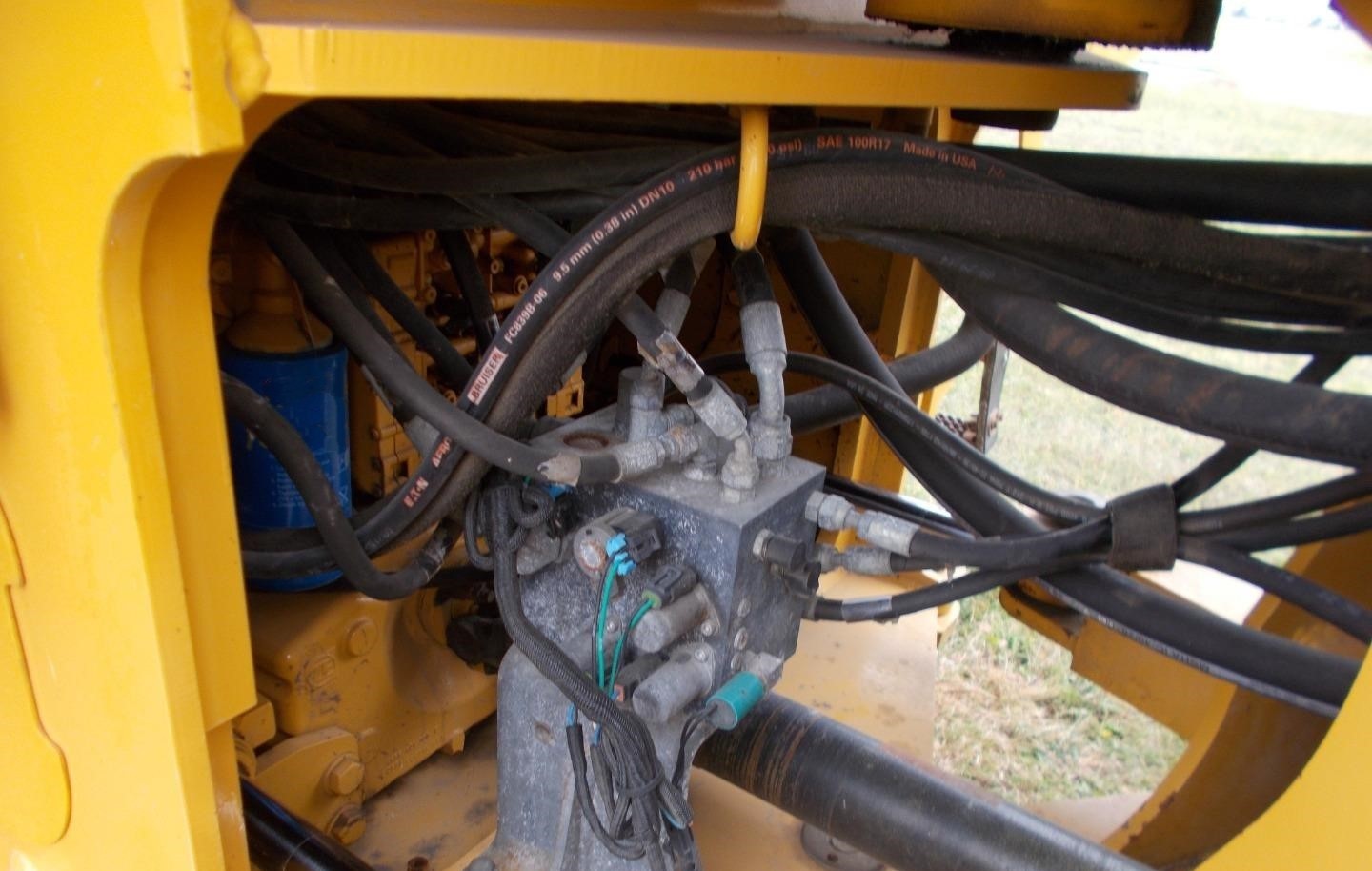 gallery 2015 John Deere 544K Wheel Loader