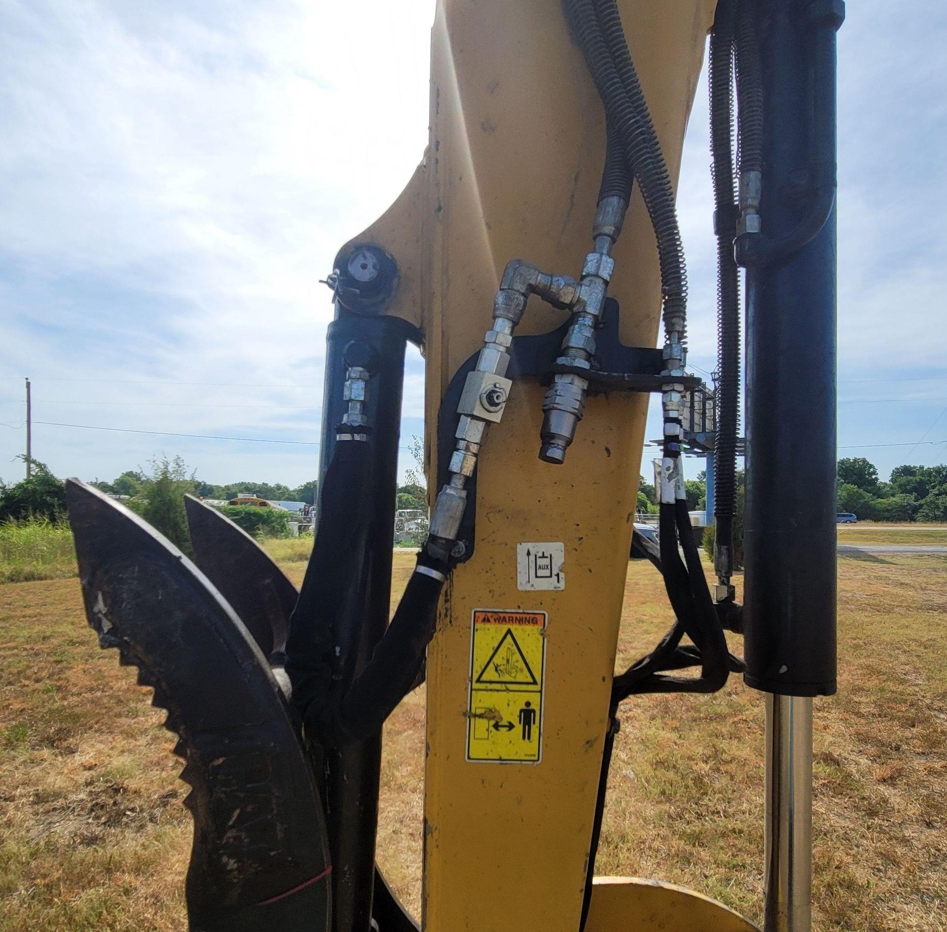 gallery 2019 Caterpillar 306CR  mini excavator