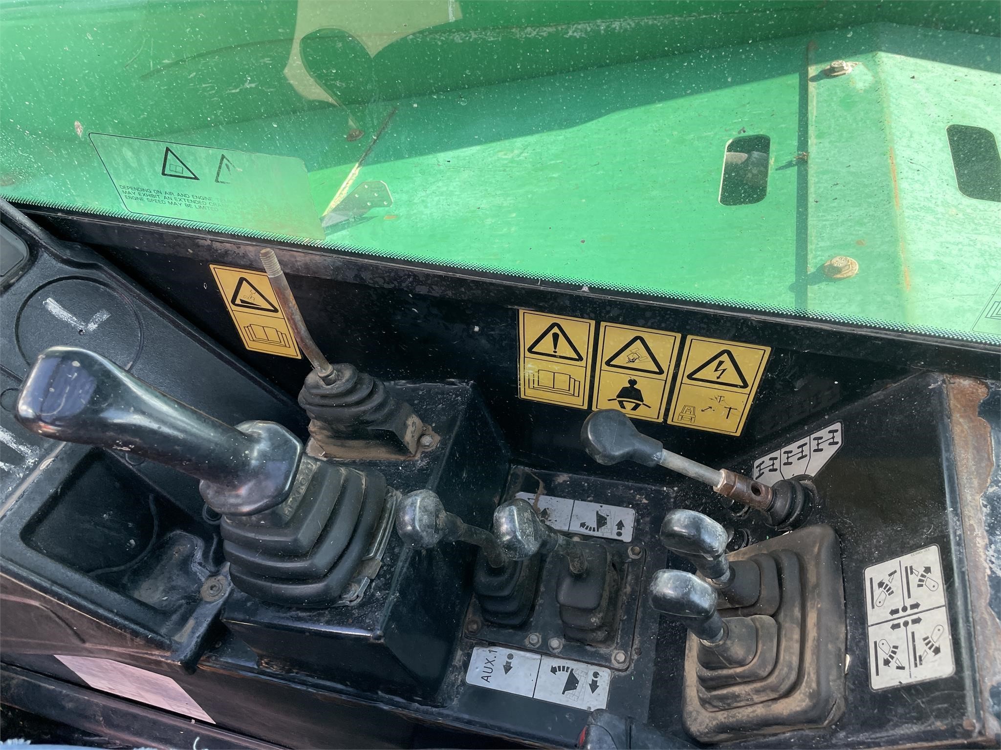 gallery 2015 JCB 510-56 Telehandler