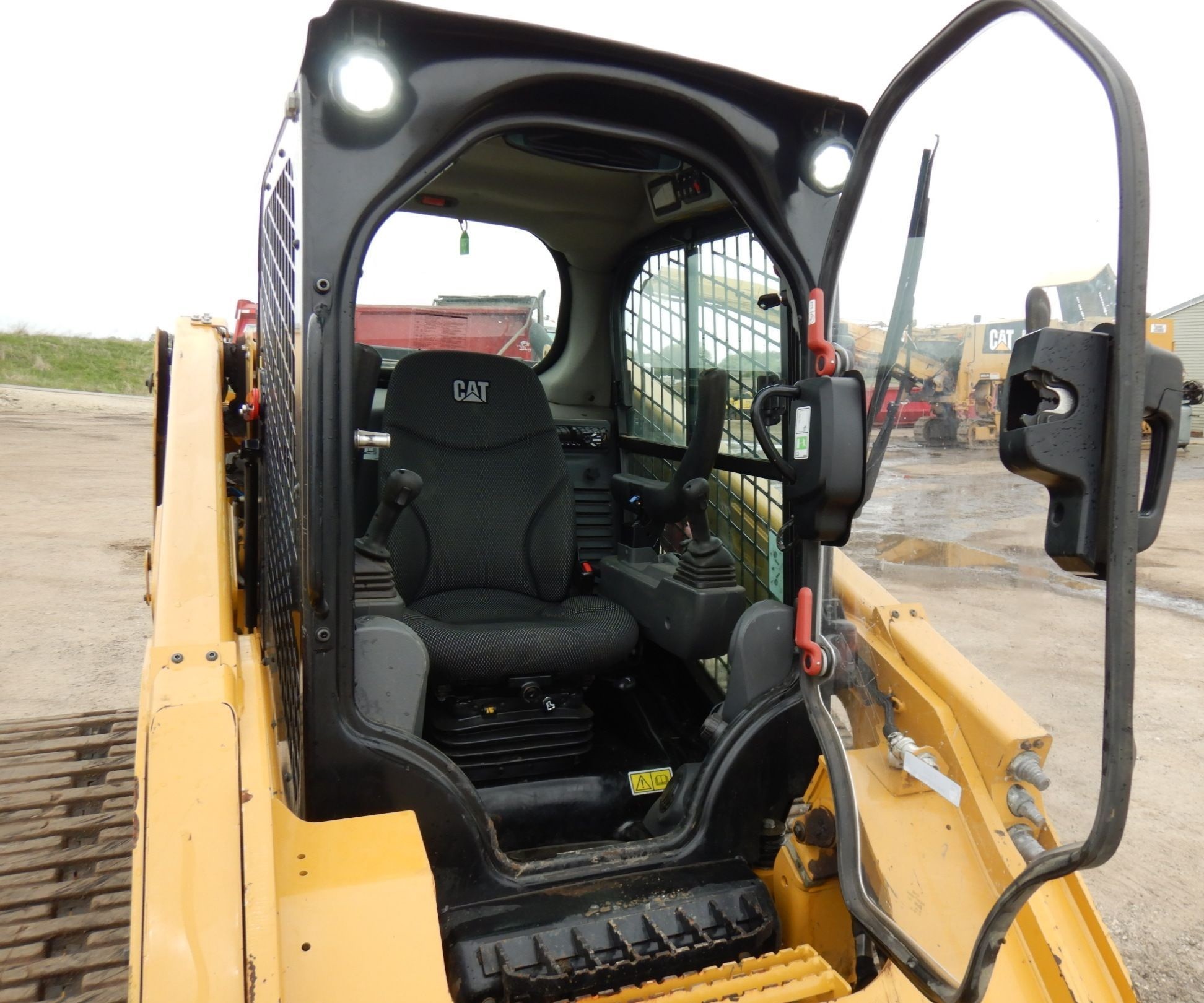gallery 2019 Caterpillar 279D3  tracked skid steer loader