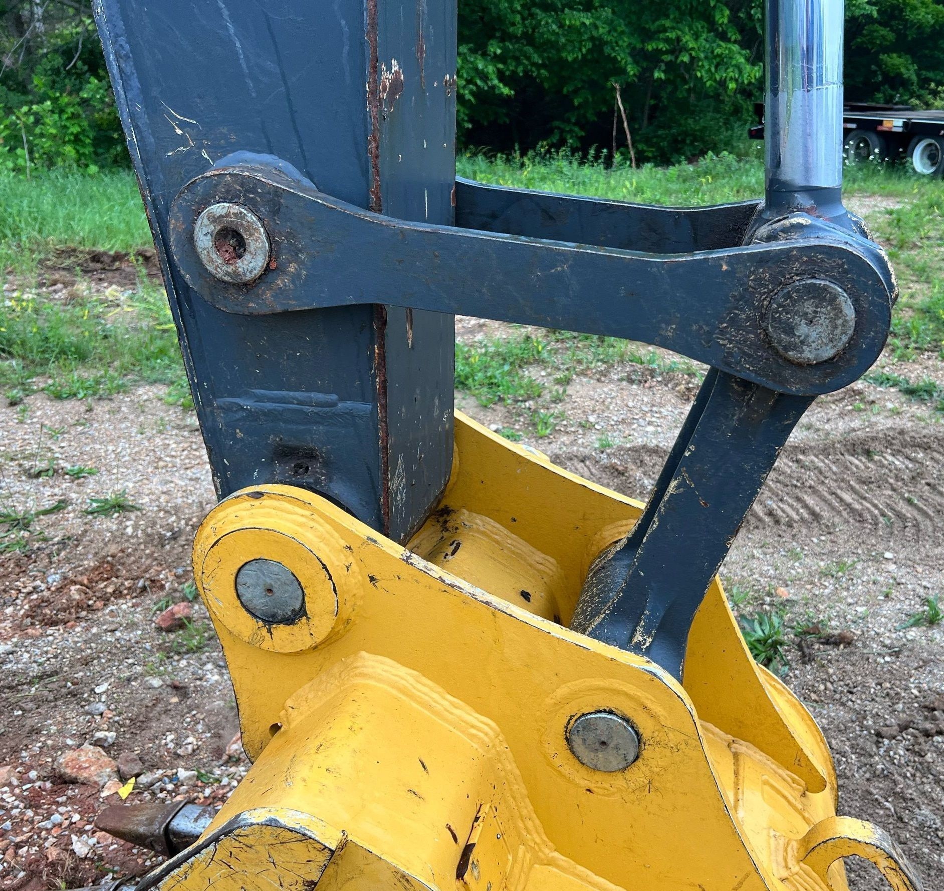 gallery 2014 John Deere 130G excavator