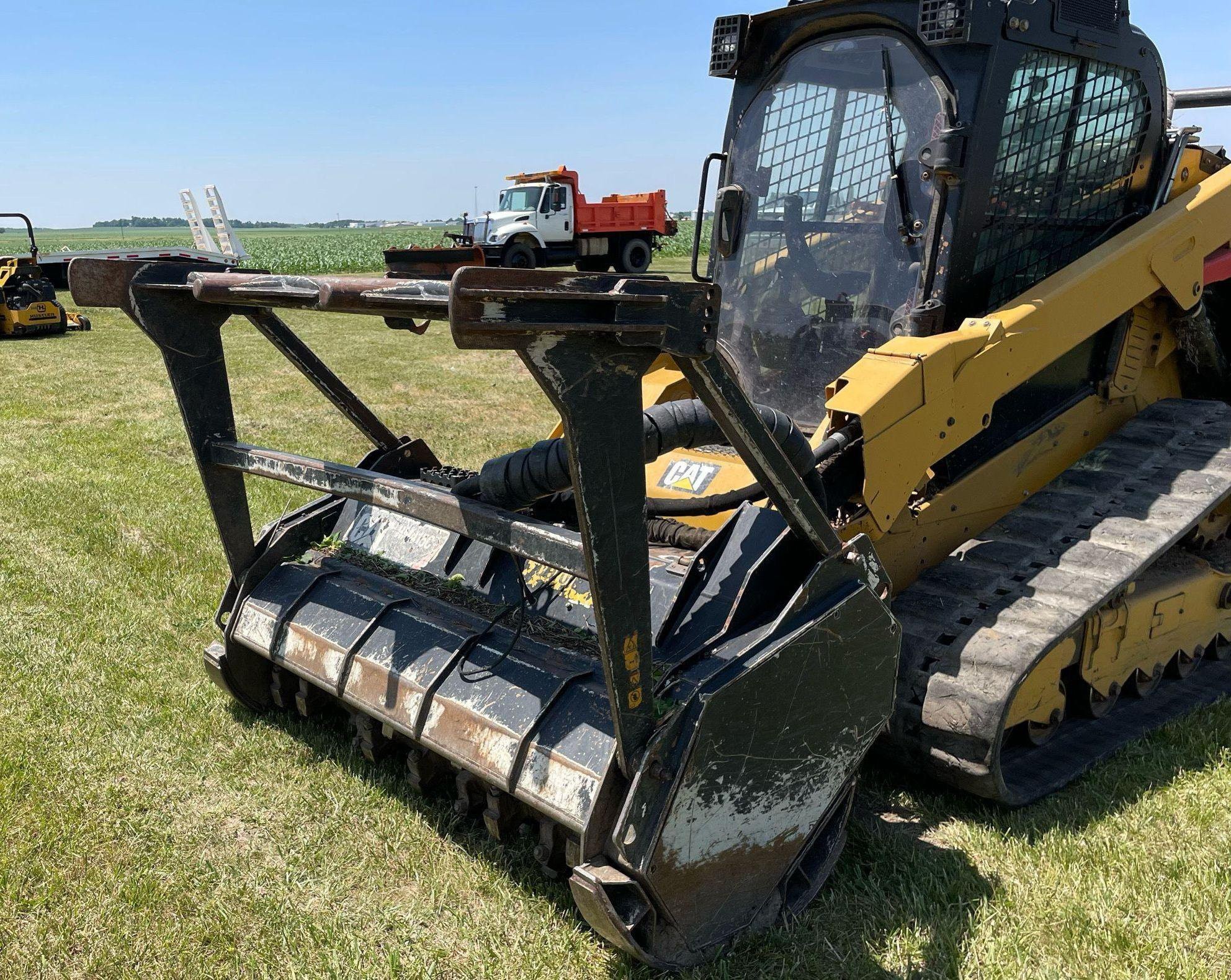 gallery 2017 Caterpillar 299D2XHP Skid Steer