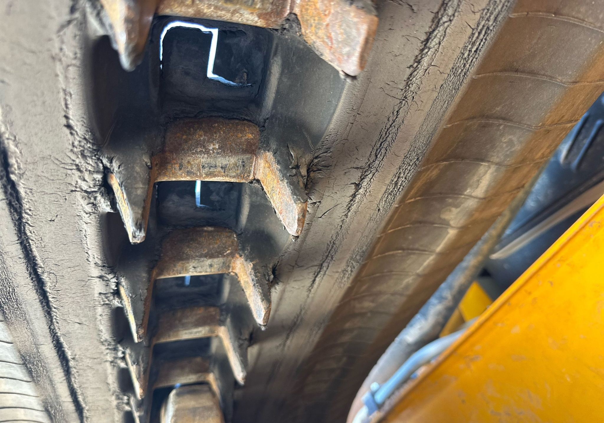 gallery 2022 JCB 3TS-8T tracked skid steer loader