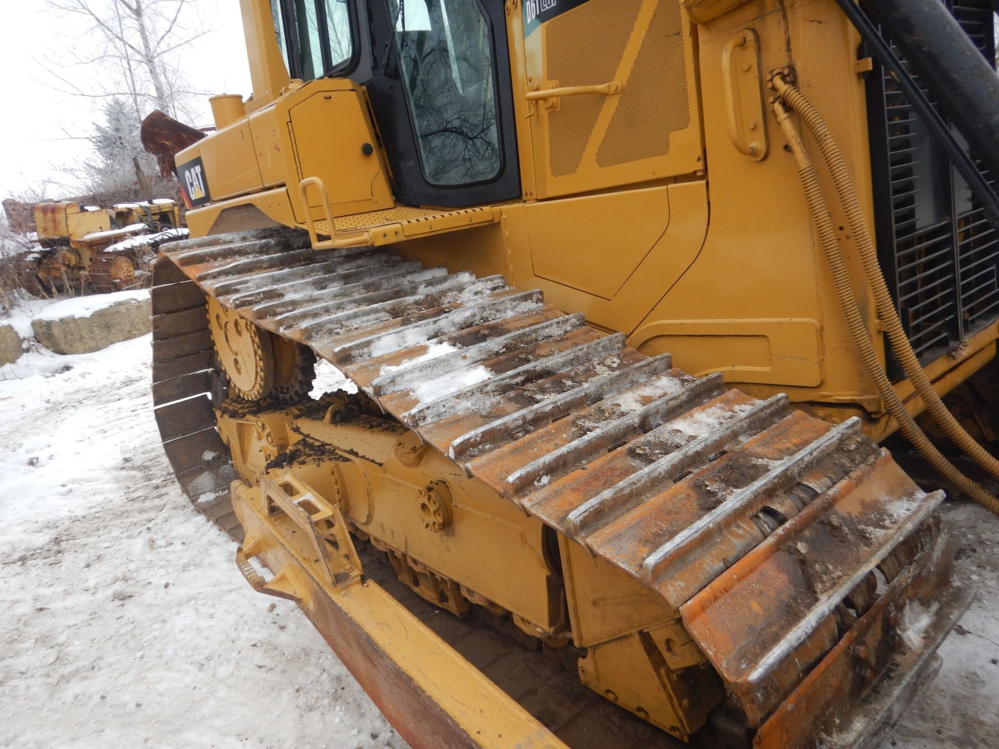 gallery Caterpillar D6T LGP dozer