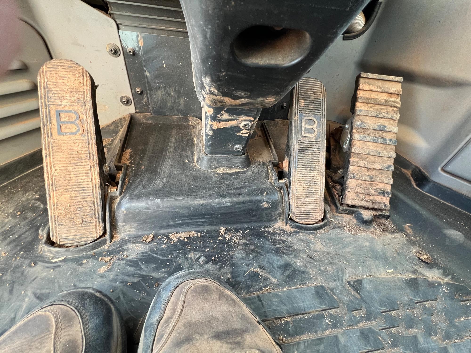 gallery 2016 Komatsu WA270-8 Wheel Loader WAttachments