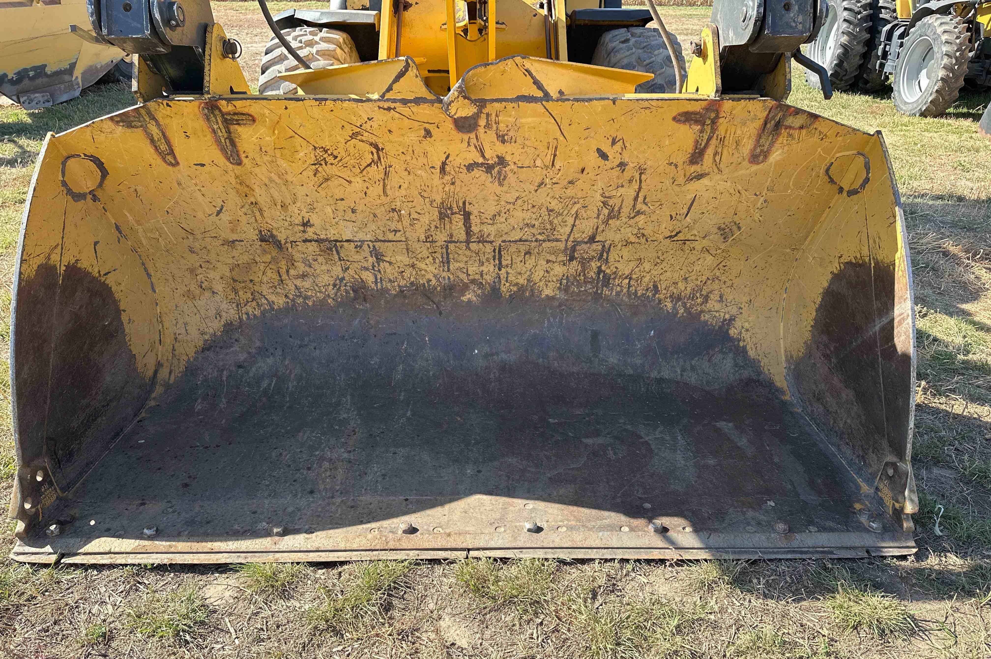 gallery 2012 Caterpillar 938K High Lift Wheel Loader WGrapple