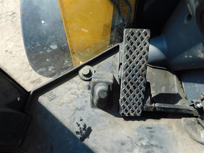 gallery 2014 John Deere 524K High Lift Wheel Loader