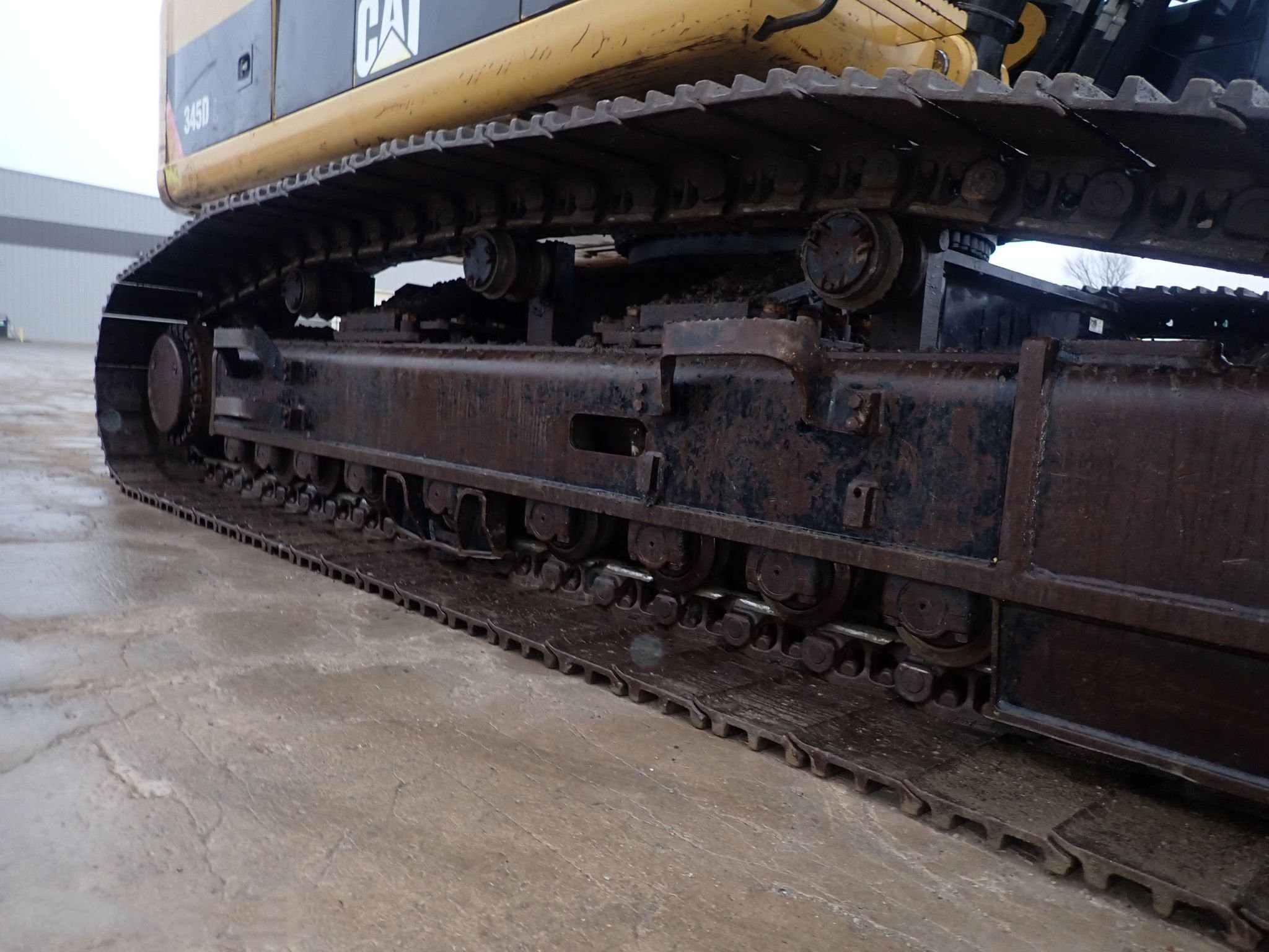gallery 2011 Caterpillar 345D L excavator