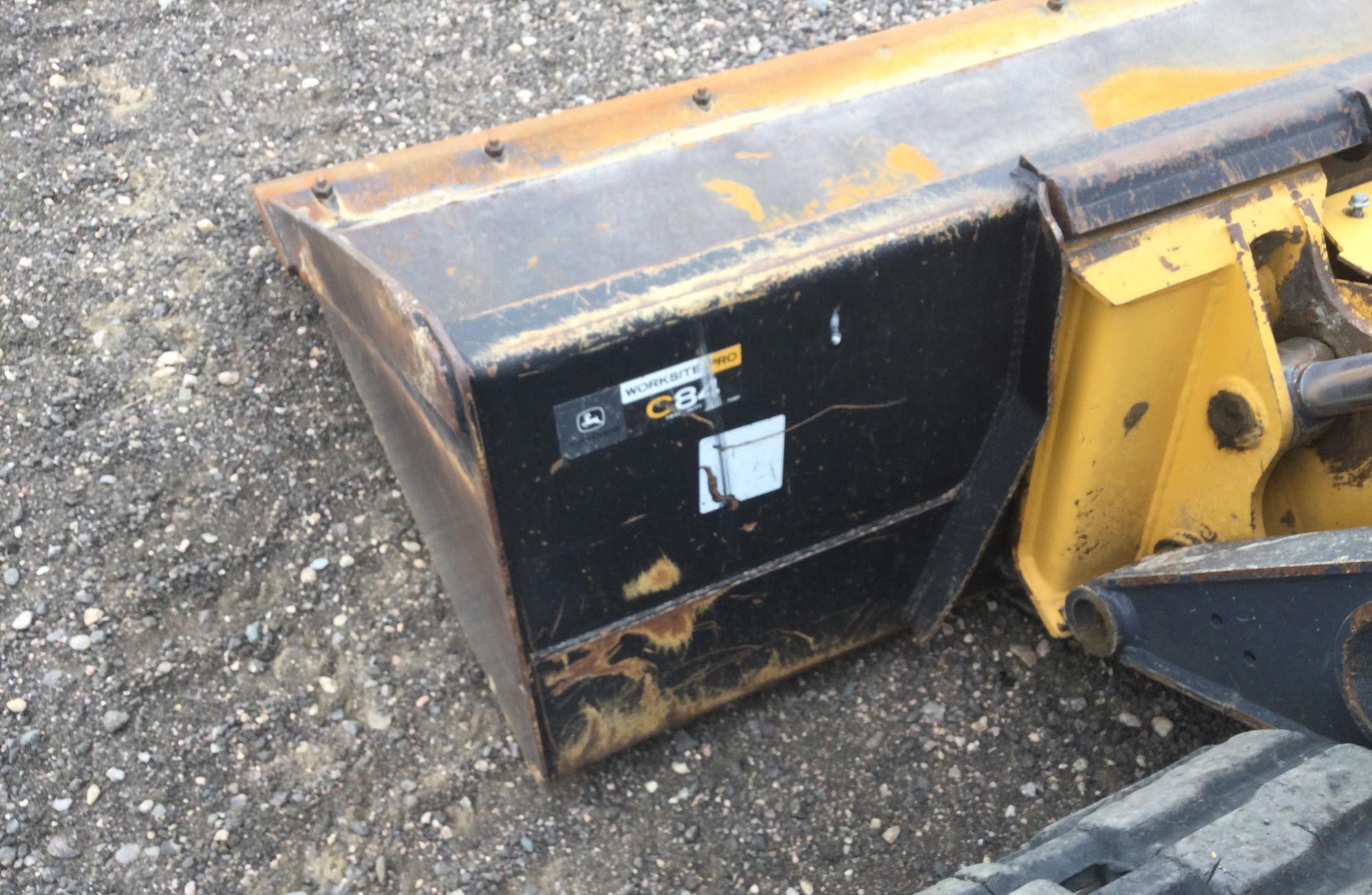 gallery 2018 John Deere 331G Skid Steer