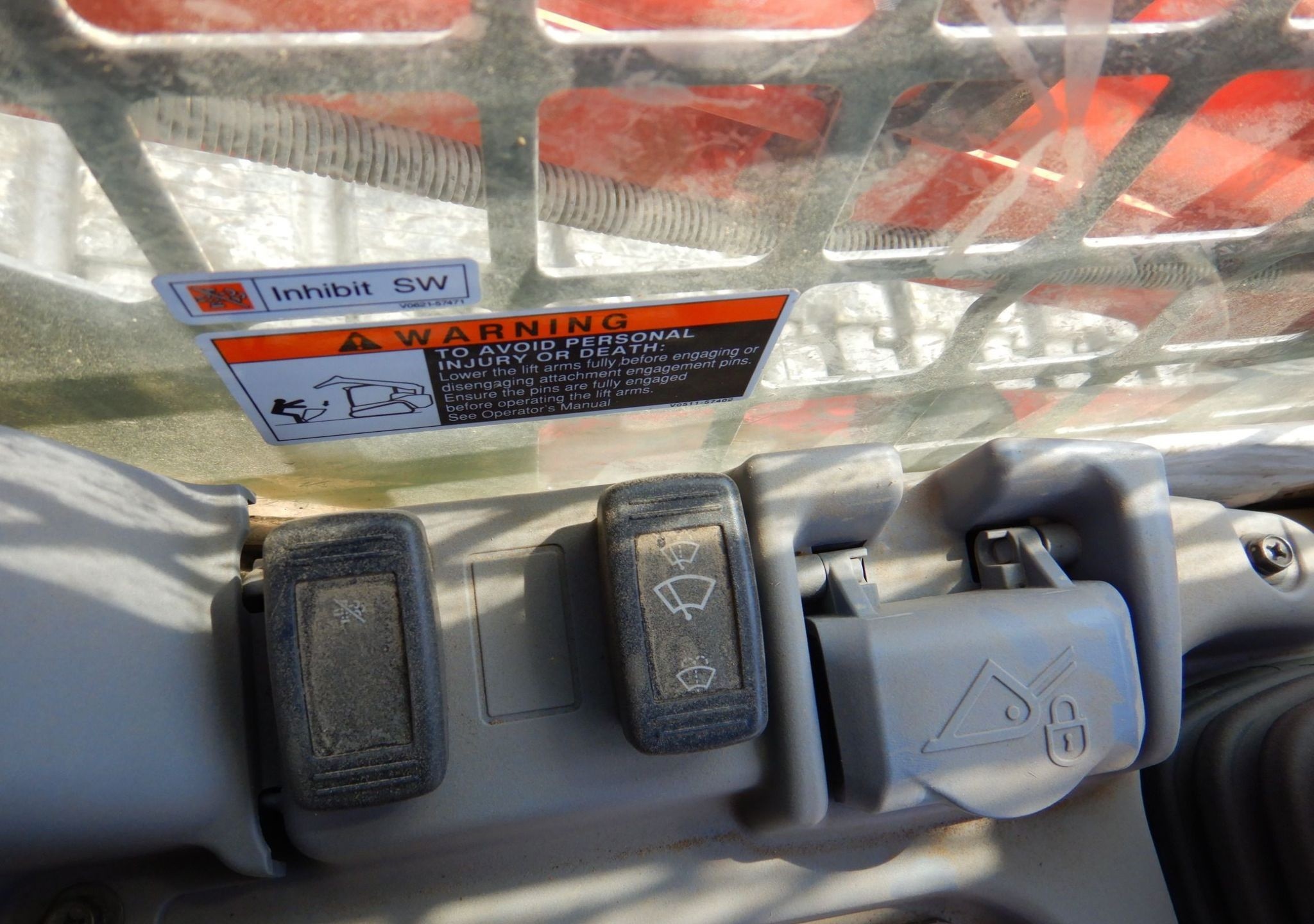 gallery 2020 Kubota SVL95-2S tracked skid steer loader