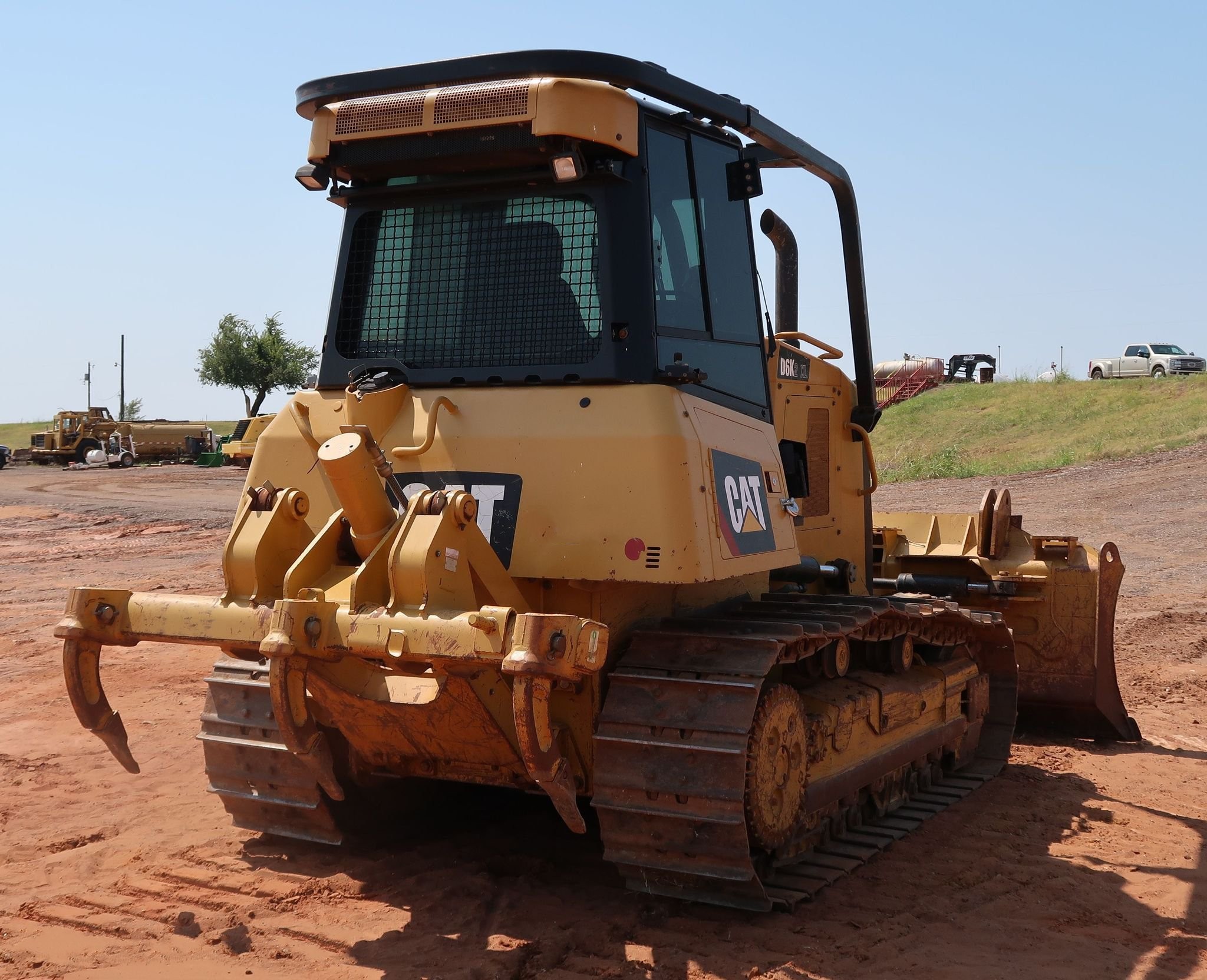 gallery 2014 Caterpillar D6K2 XL dozer