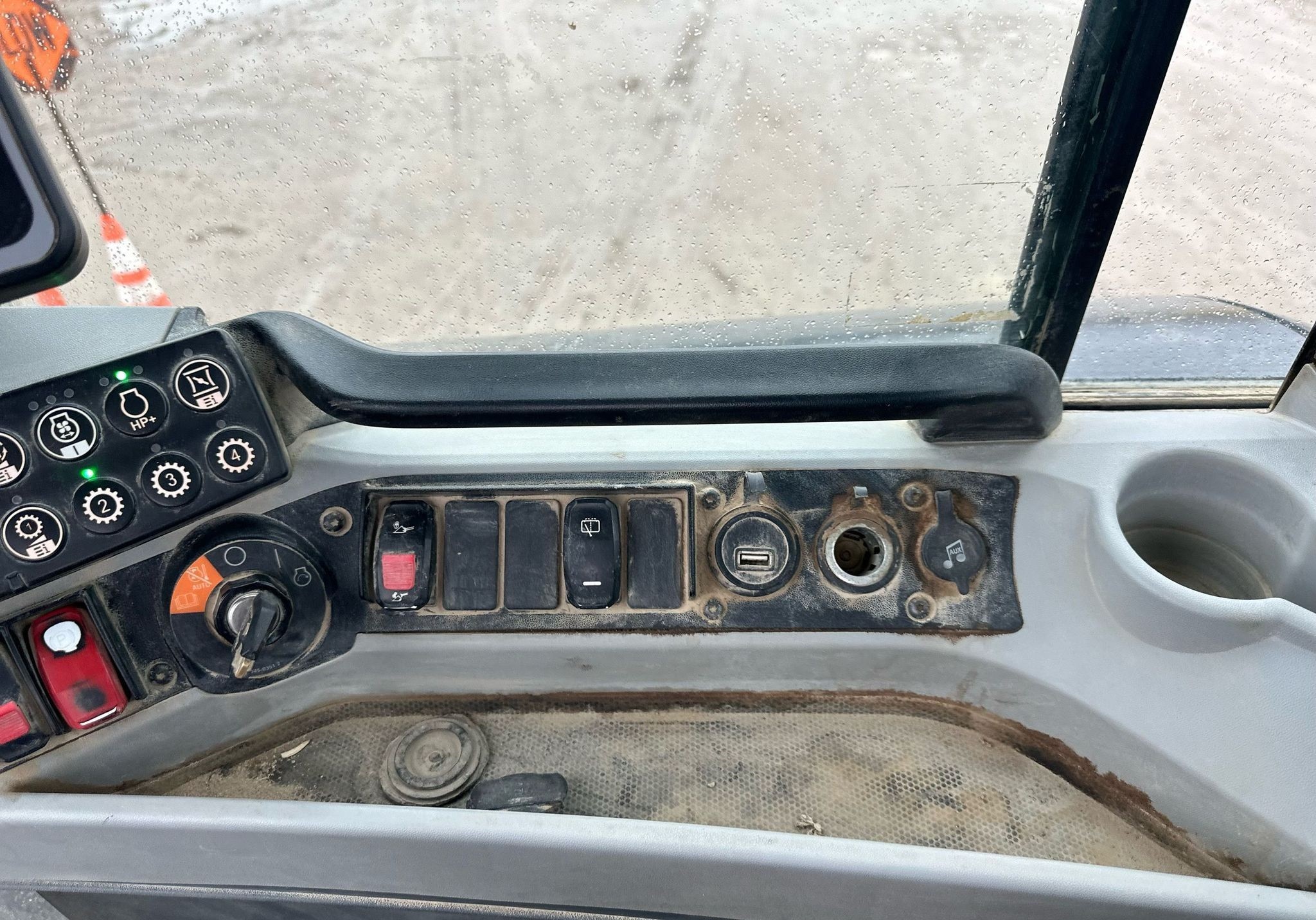 gallery 2015 Caterpillar 930M wheel loader