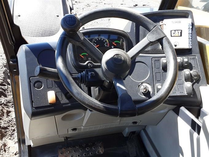 gallery 2016 Caterpillar TL943D 4x4x4 Telehandler