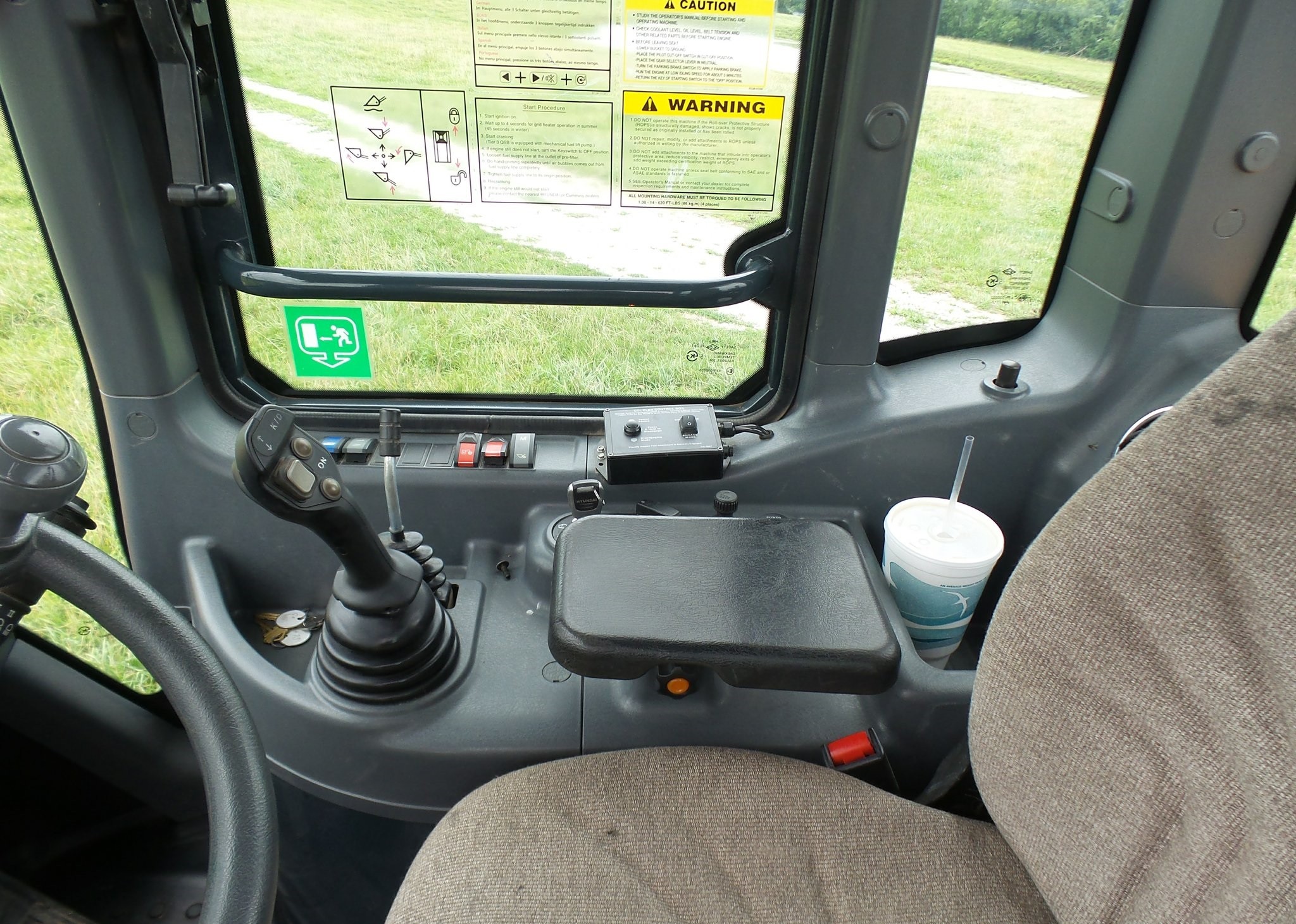 gallery 2013 Hyundai HL740-9 wheel loader