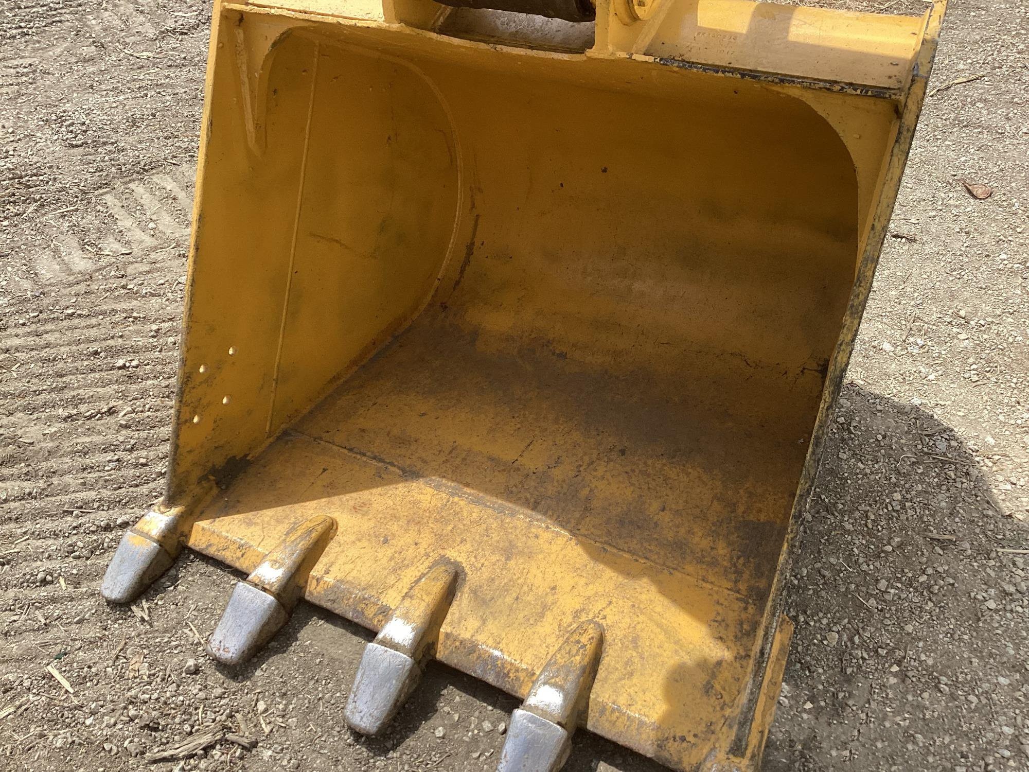 gallery 2014 John Deere 130G Excavator