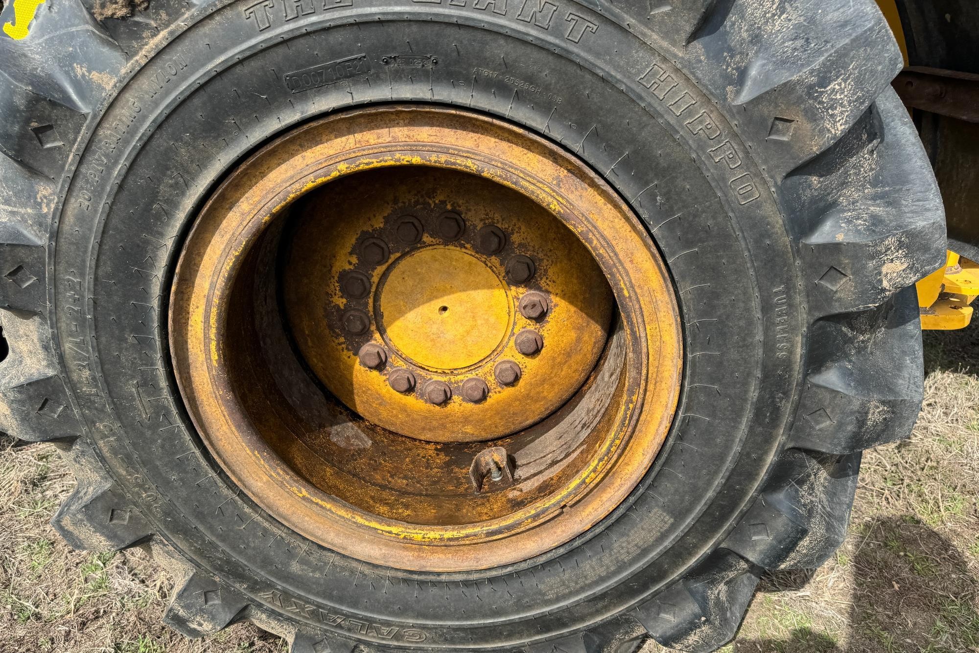 gallery 2013 John Deere 524K High Lift Wheel Loader,