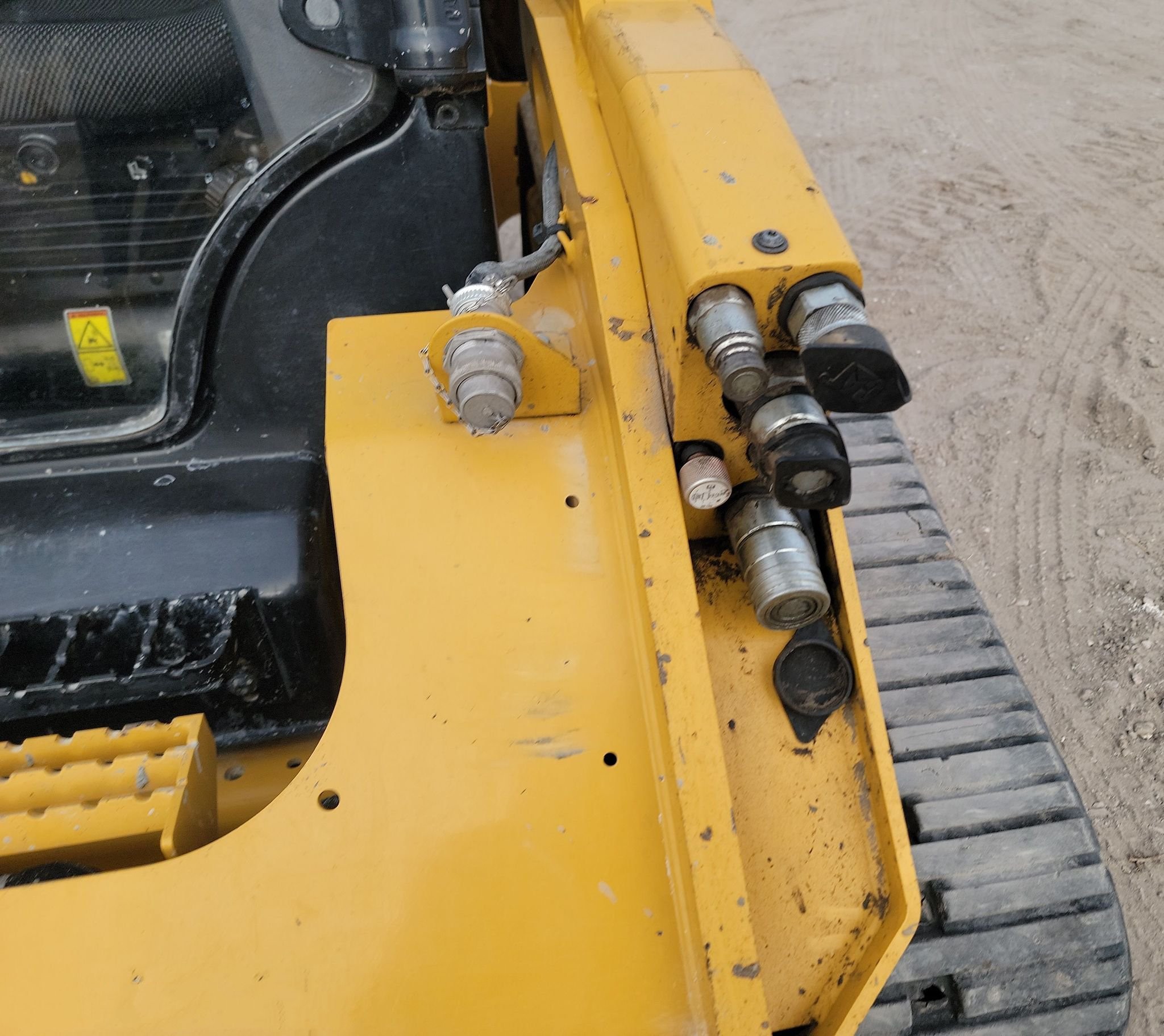 gallery 2021 Caterpillar 299D3XE tracked skid steer loader
