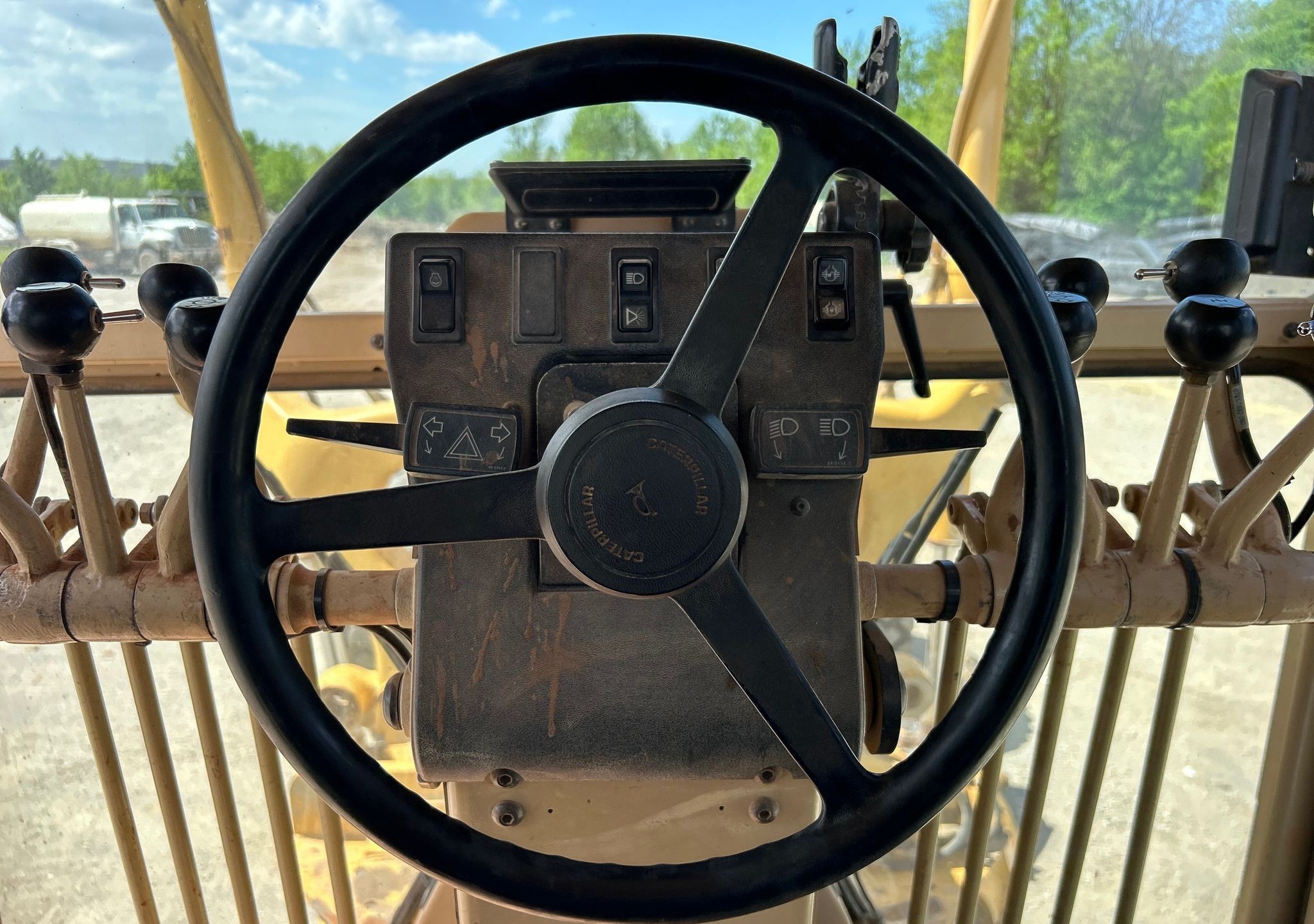 gallery 2006 Caterpillar 160H VHP Plus motor grader