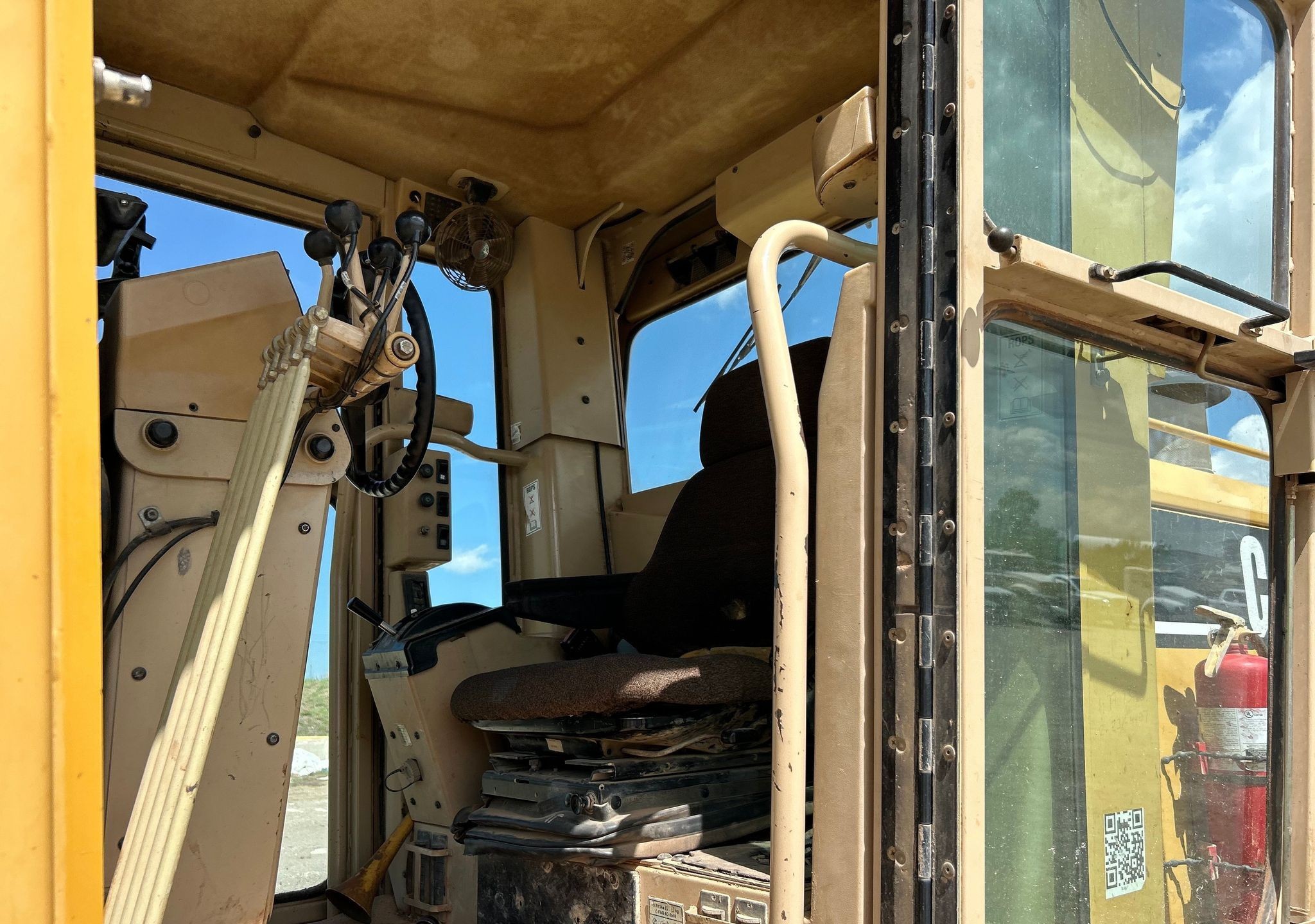gallery 2006 Caterpillar 160H VHP Plus motor grader