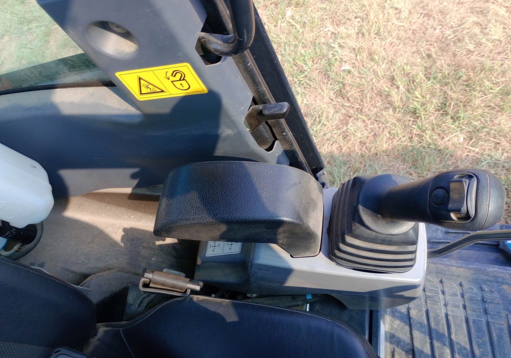 gallery 2019 Kubota KX040-4 mini excavator