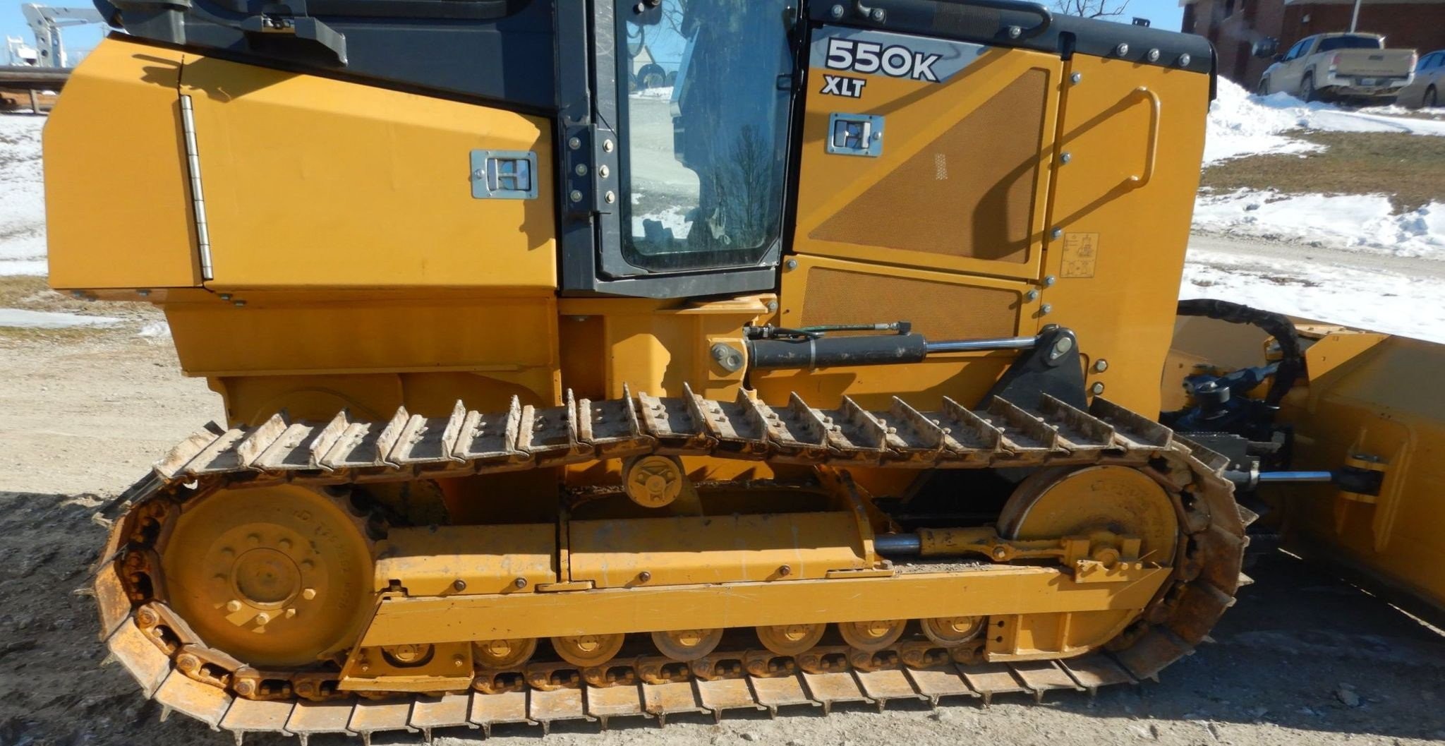 gallery 2015 John Deere 550K XLT dozer