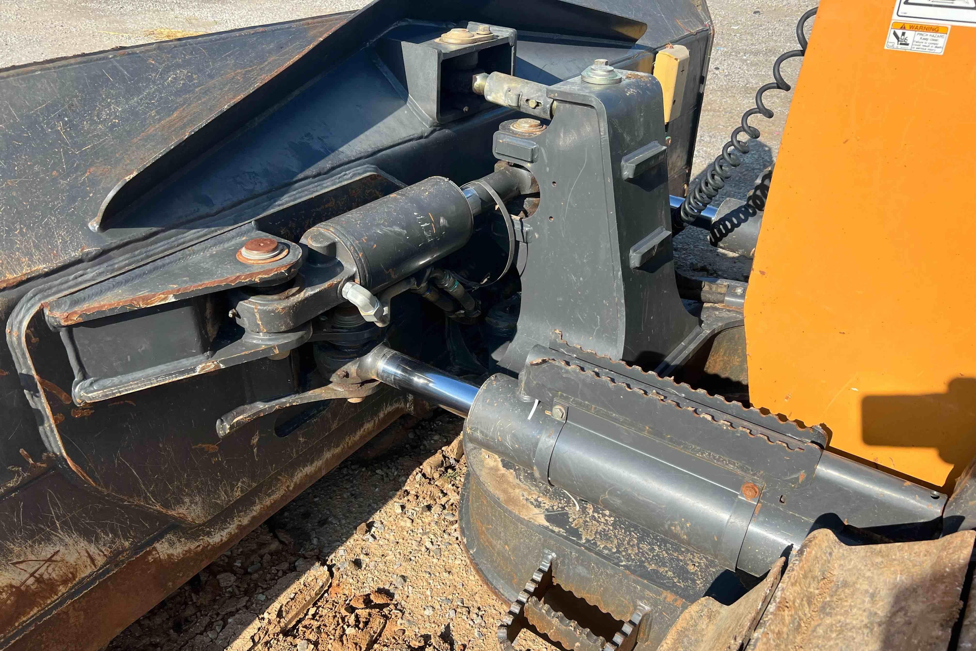 gallery 2017 Case 1150M LGP Crawler Dozer